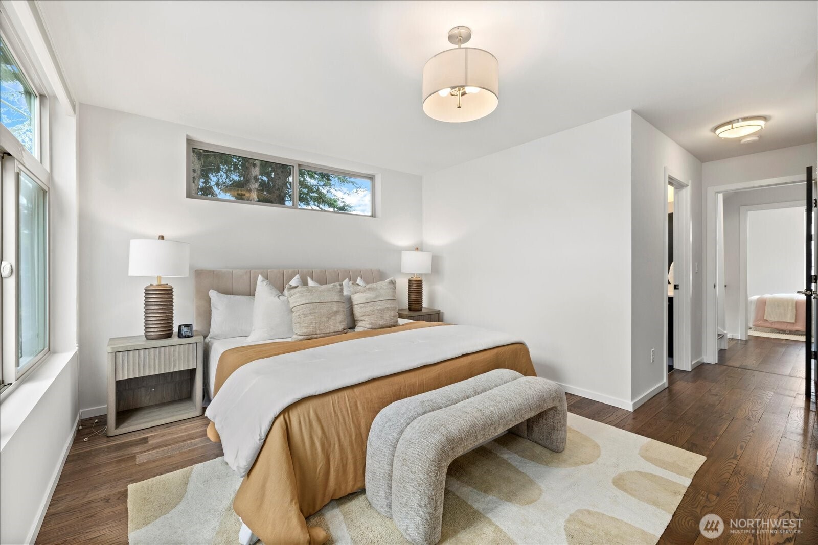 property viewer photo 19