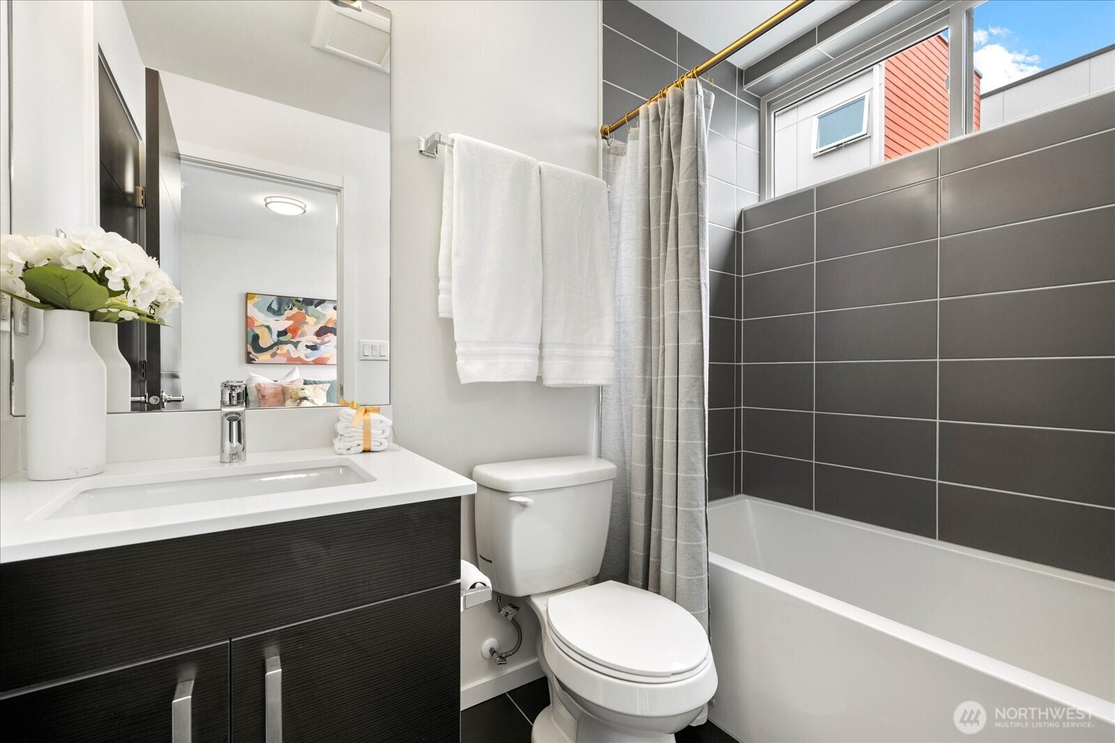 property viewer photo 23