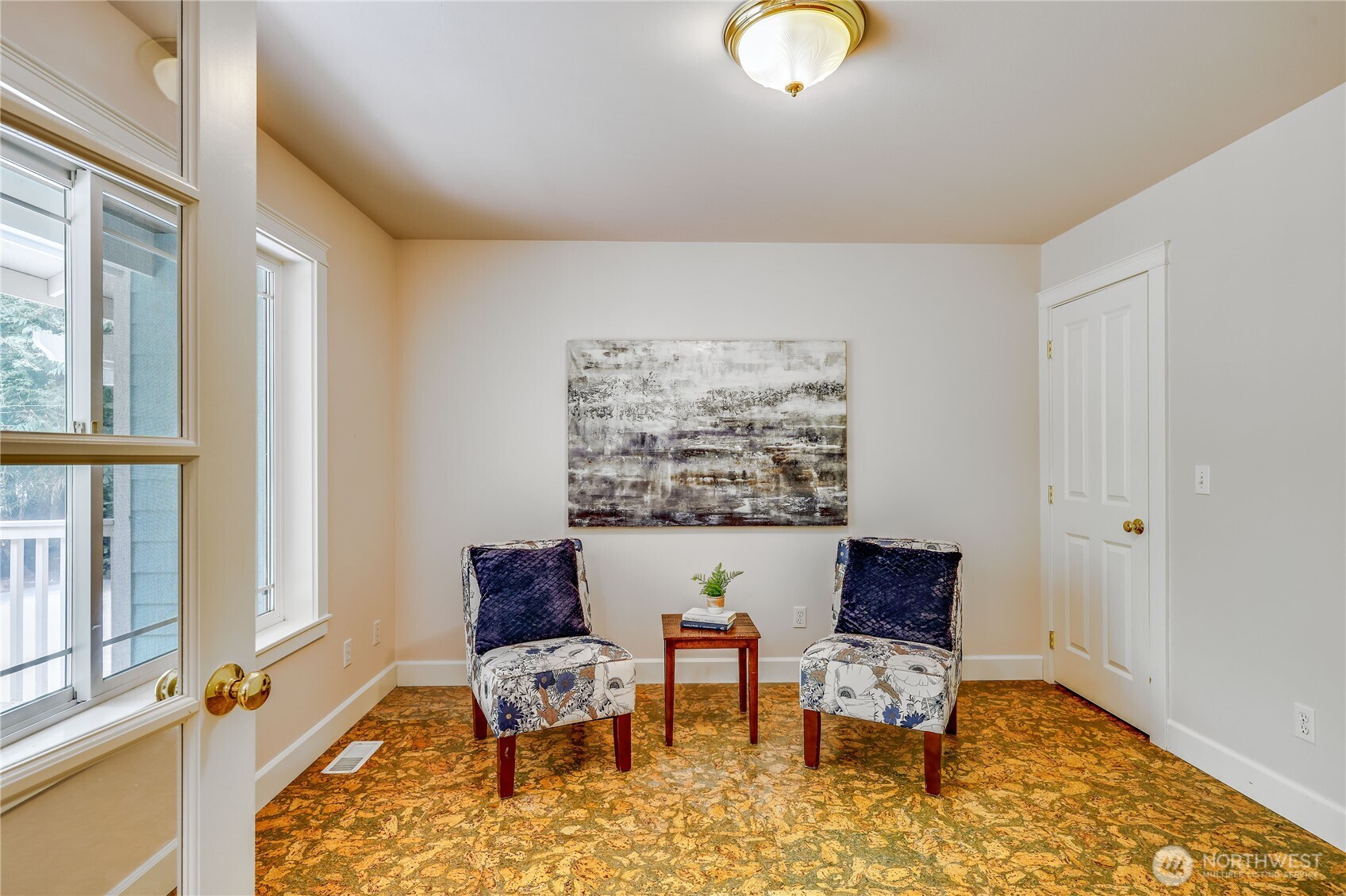 property viewer photo 7