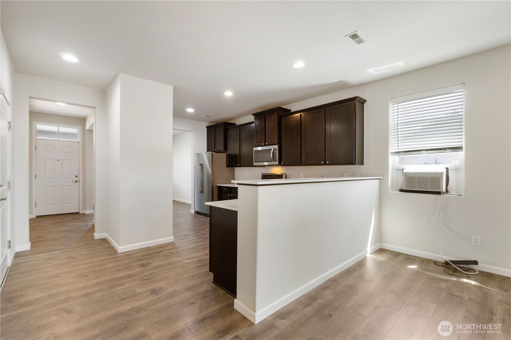 property viewer photo 9