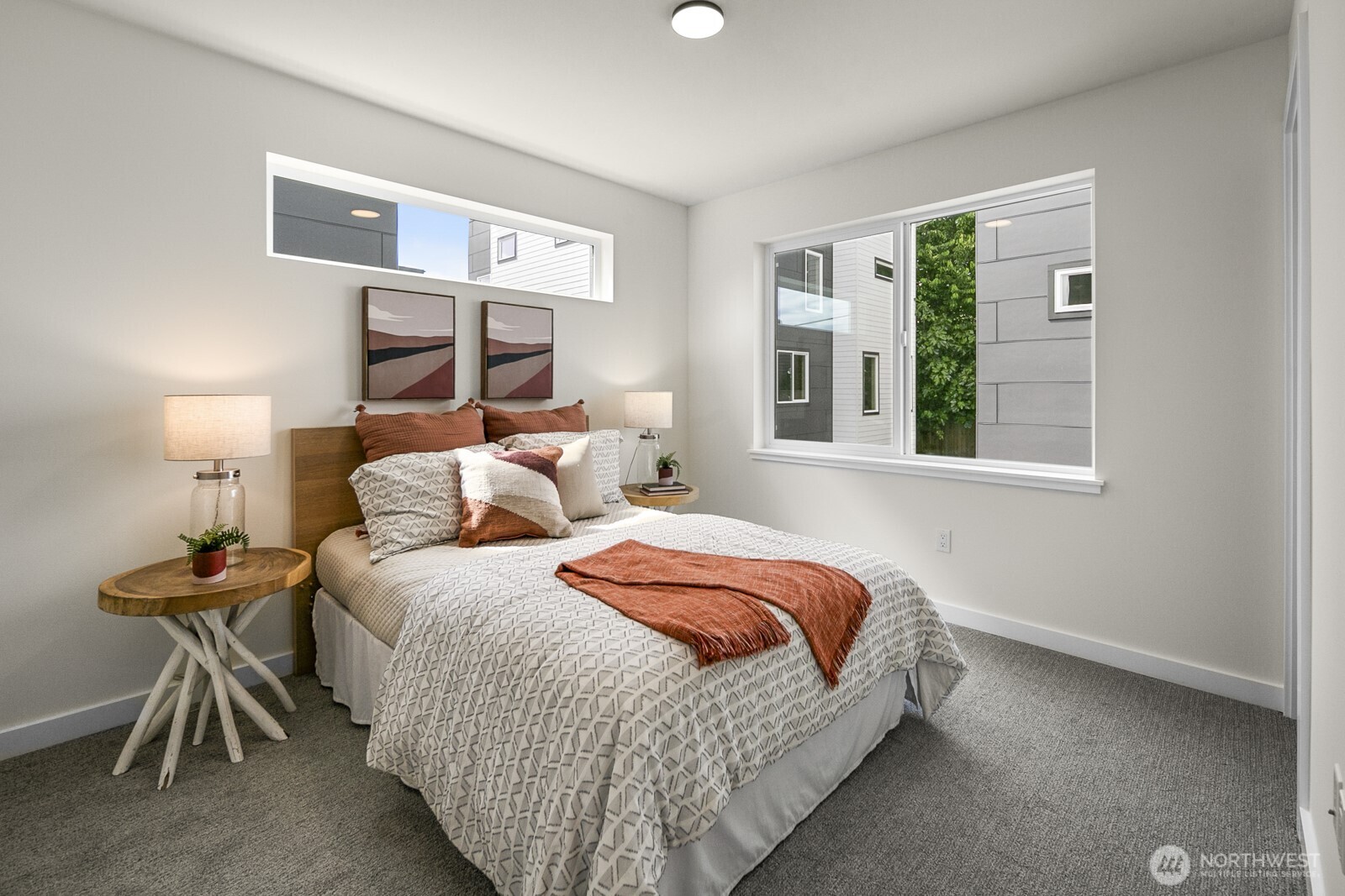 property viewer photo 16