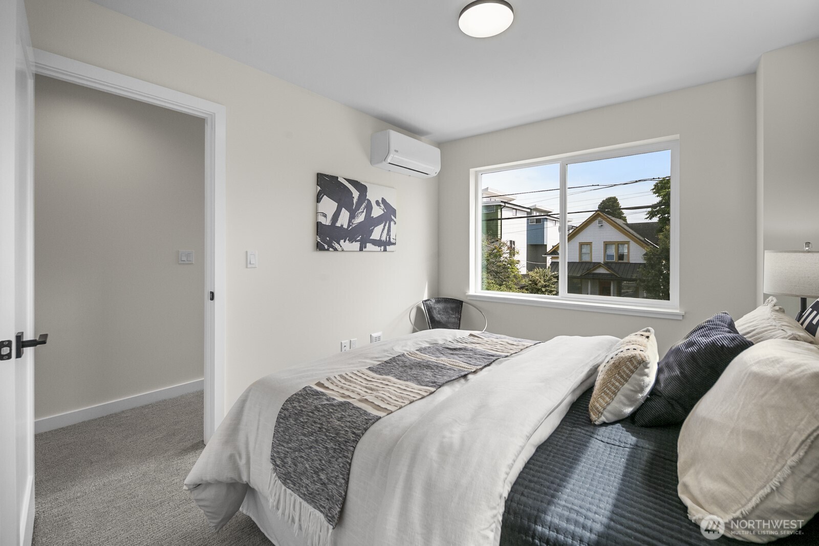 property viewer photo 19
