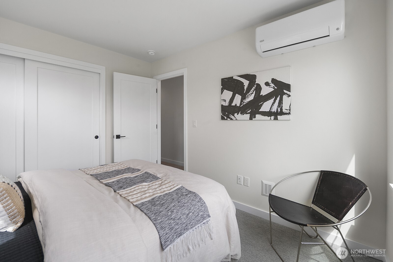 property viewer photo 20