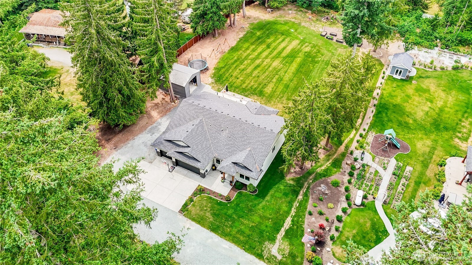 property viewer photo 27