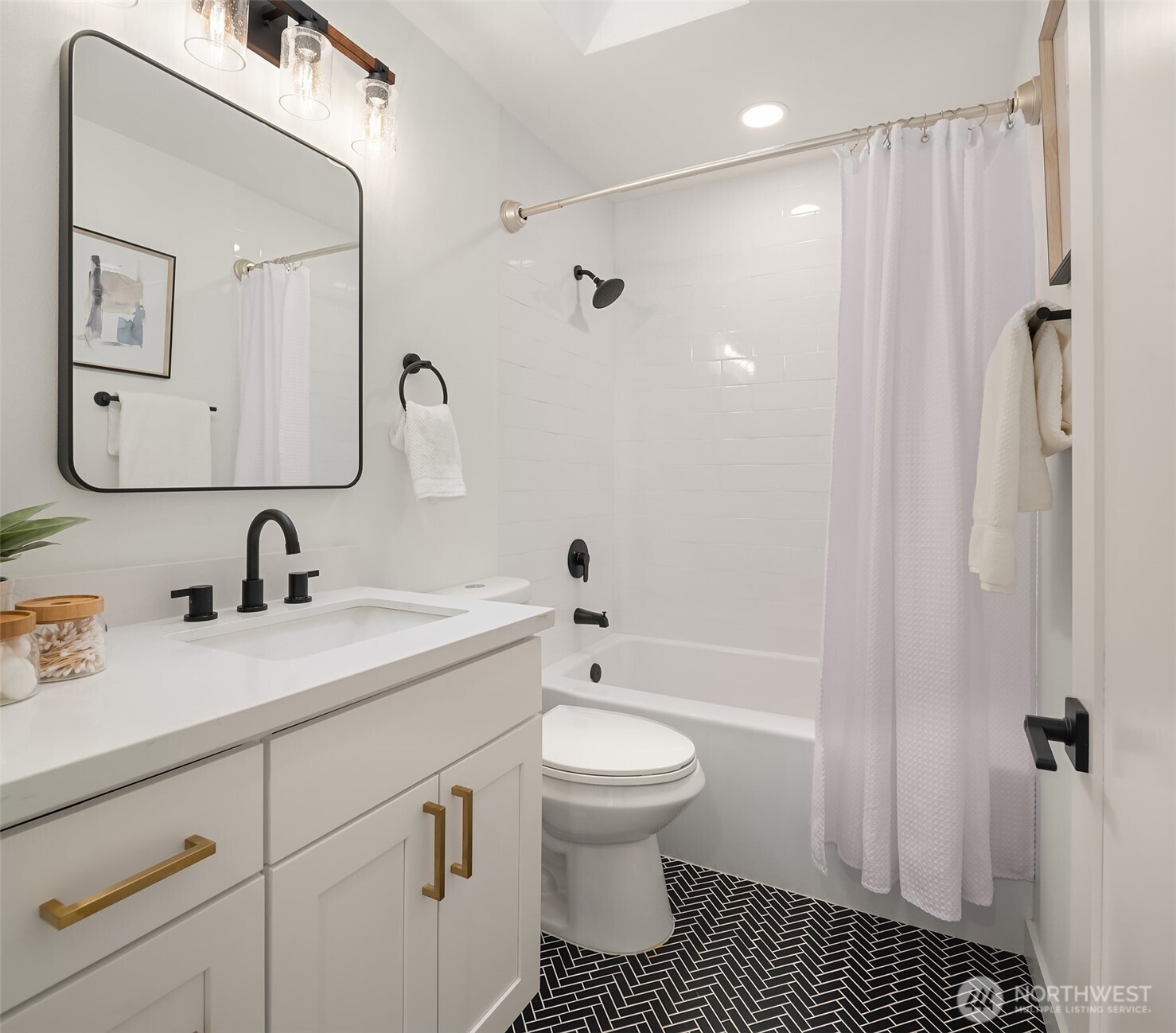 property viewer photo 20