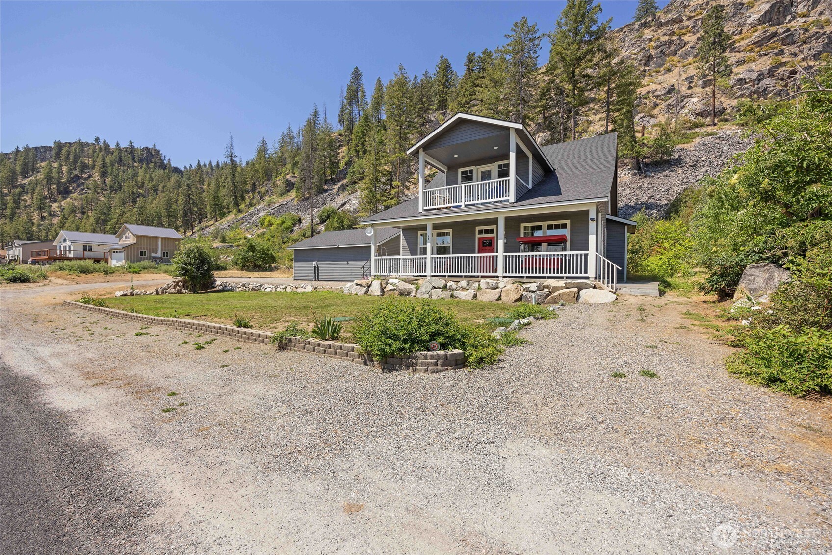 main property photo 1