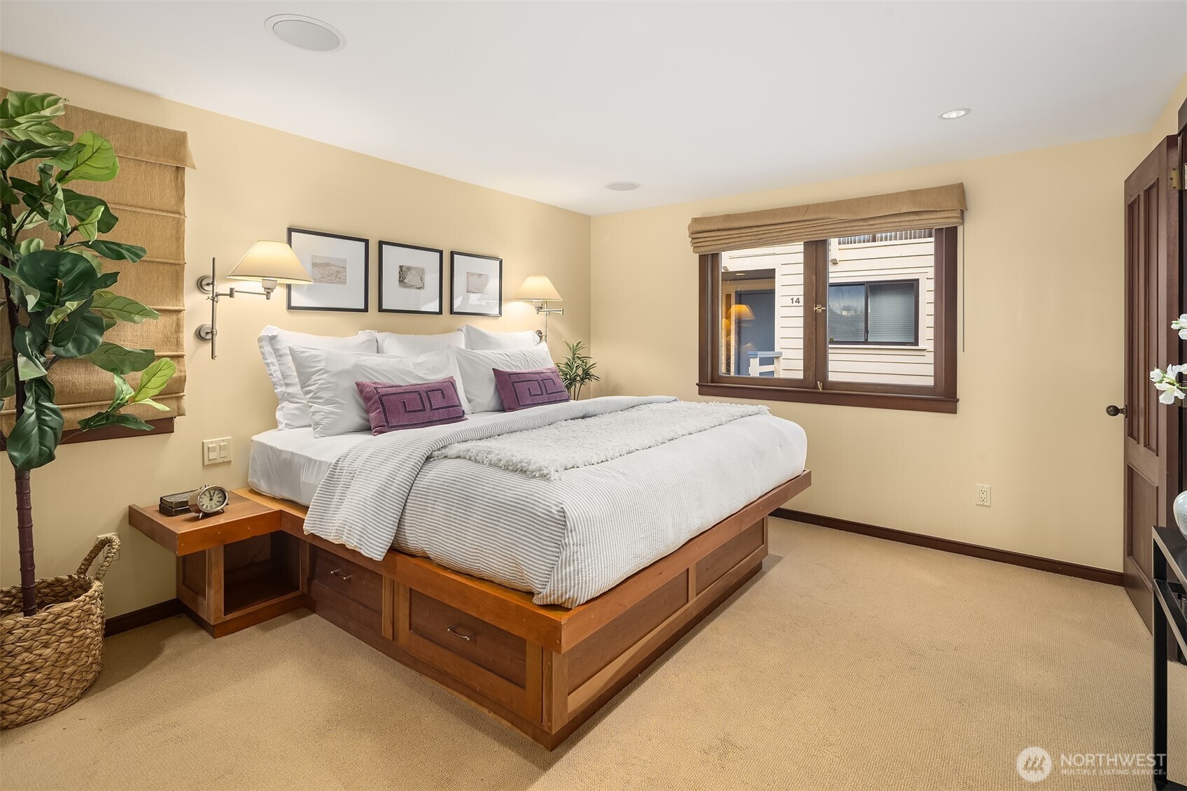 property viewer photo 14