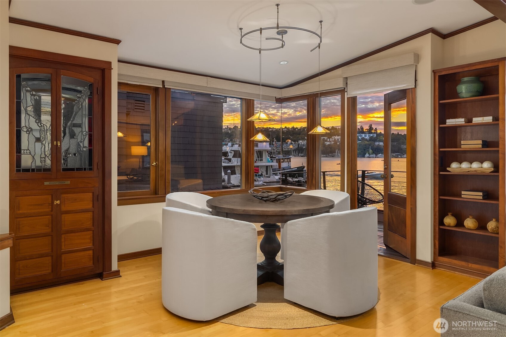 property viewer photo 26