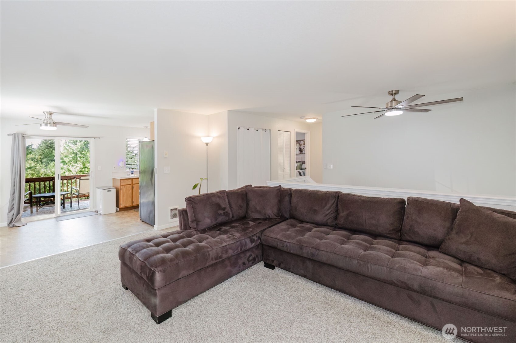 property viewer photo 10