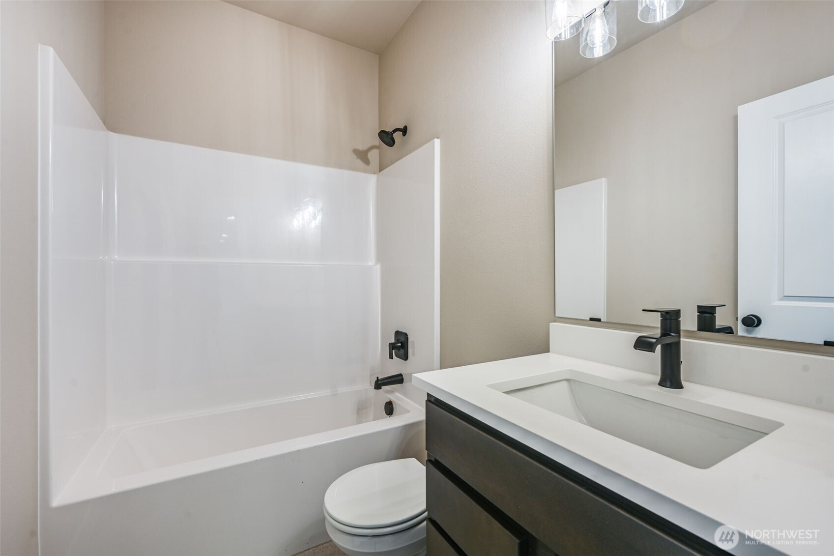 property viewer photo 17