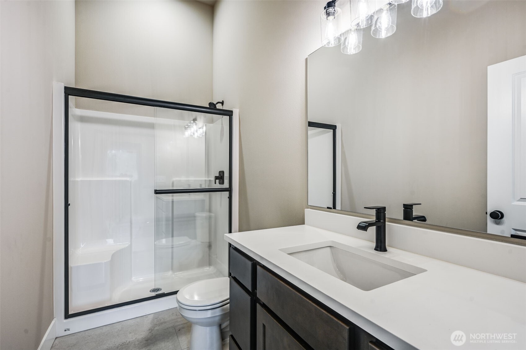property viewer photo 24