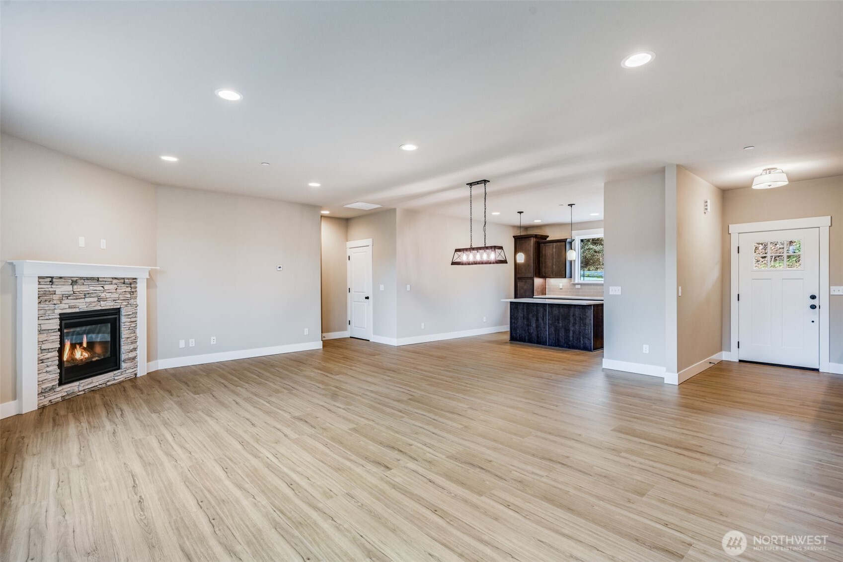 property viewer photo 6