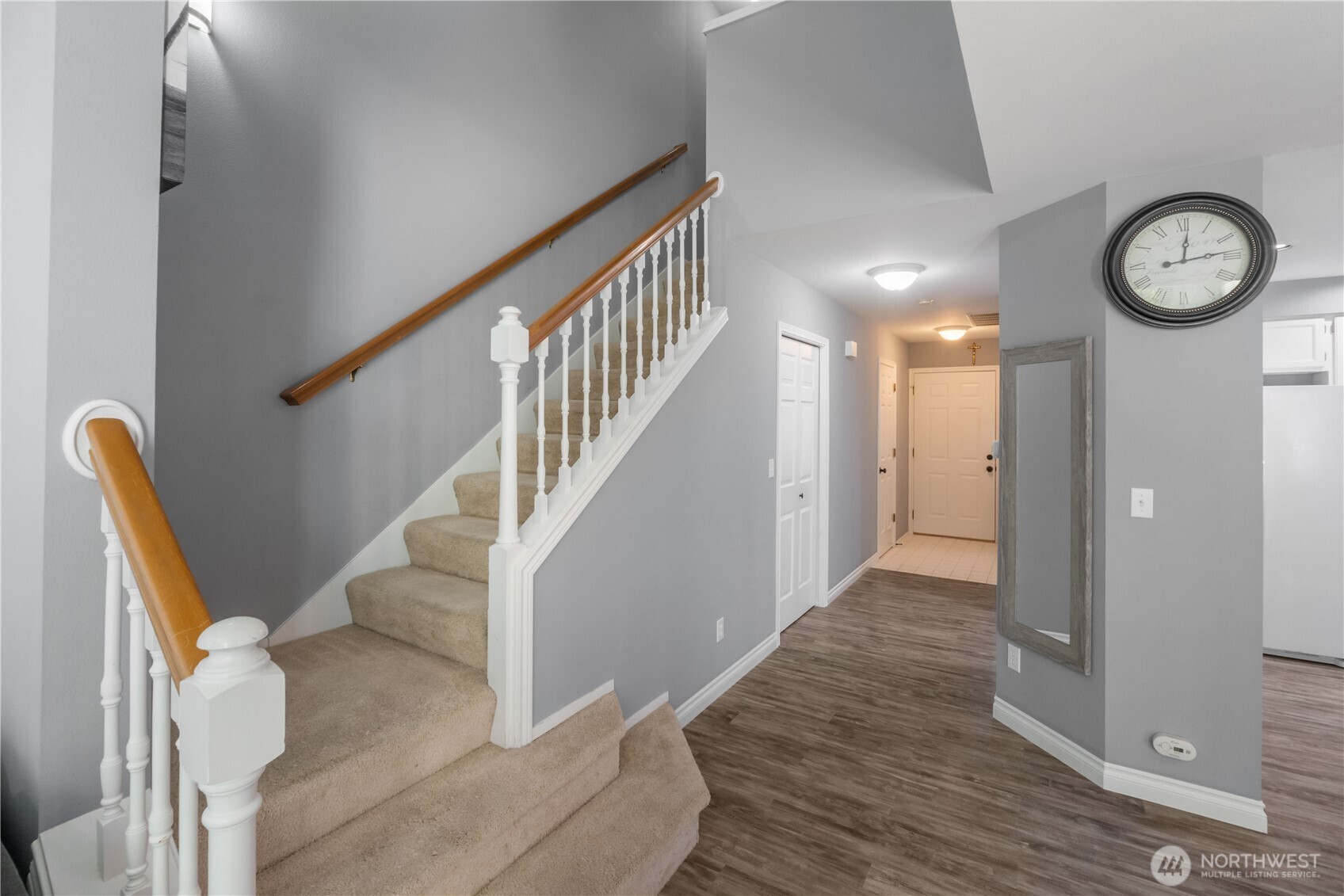 property viewer photo 17