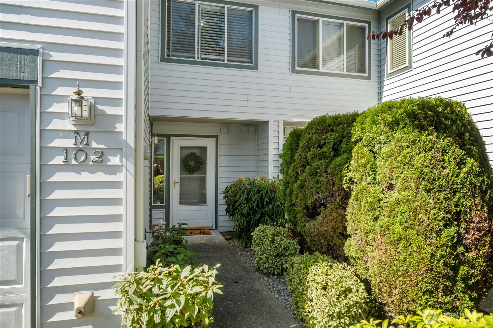 property viewer photo 2
