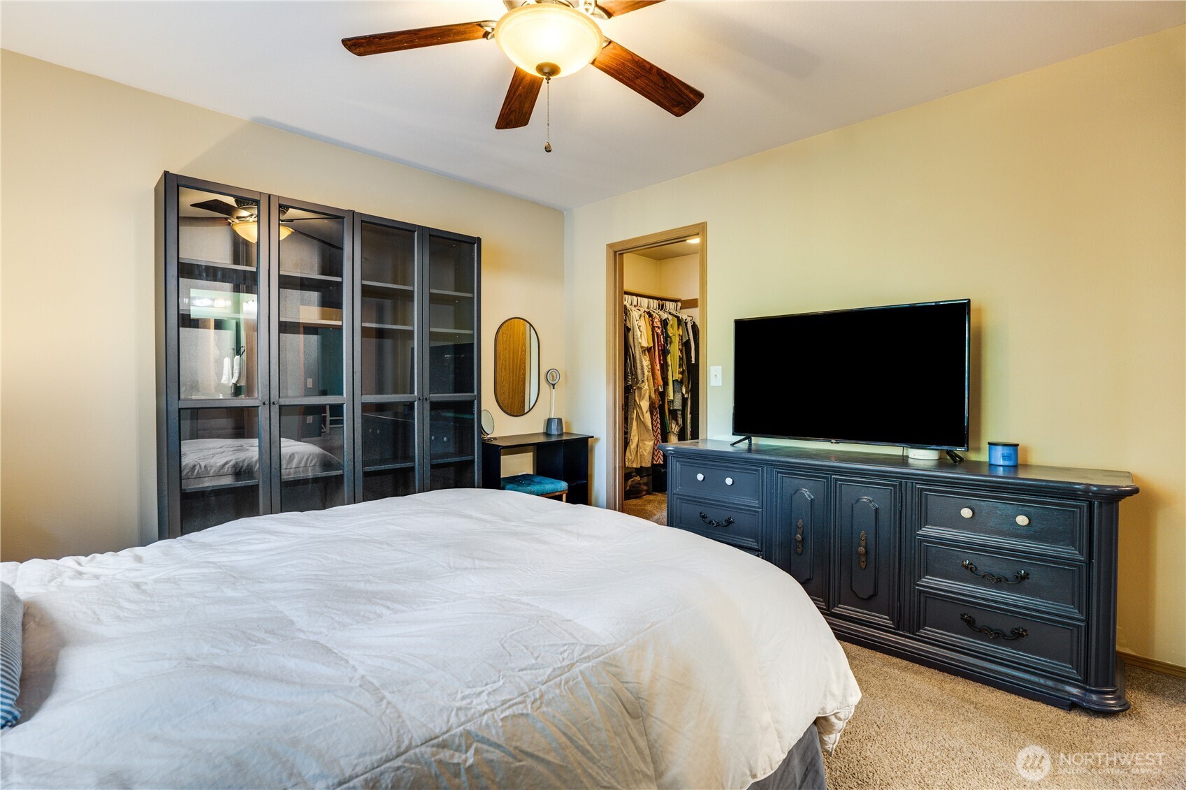property viewer photo 16