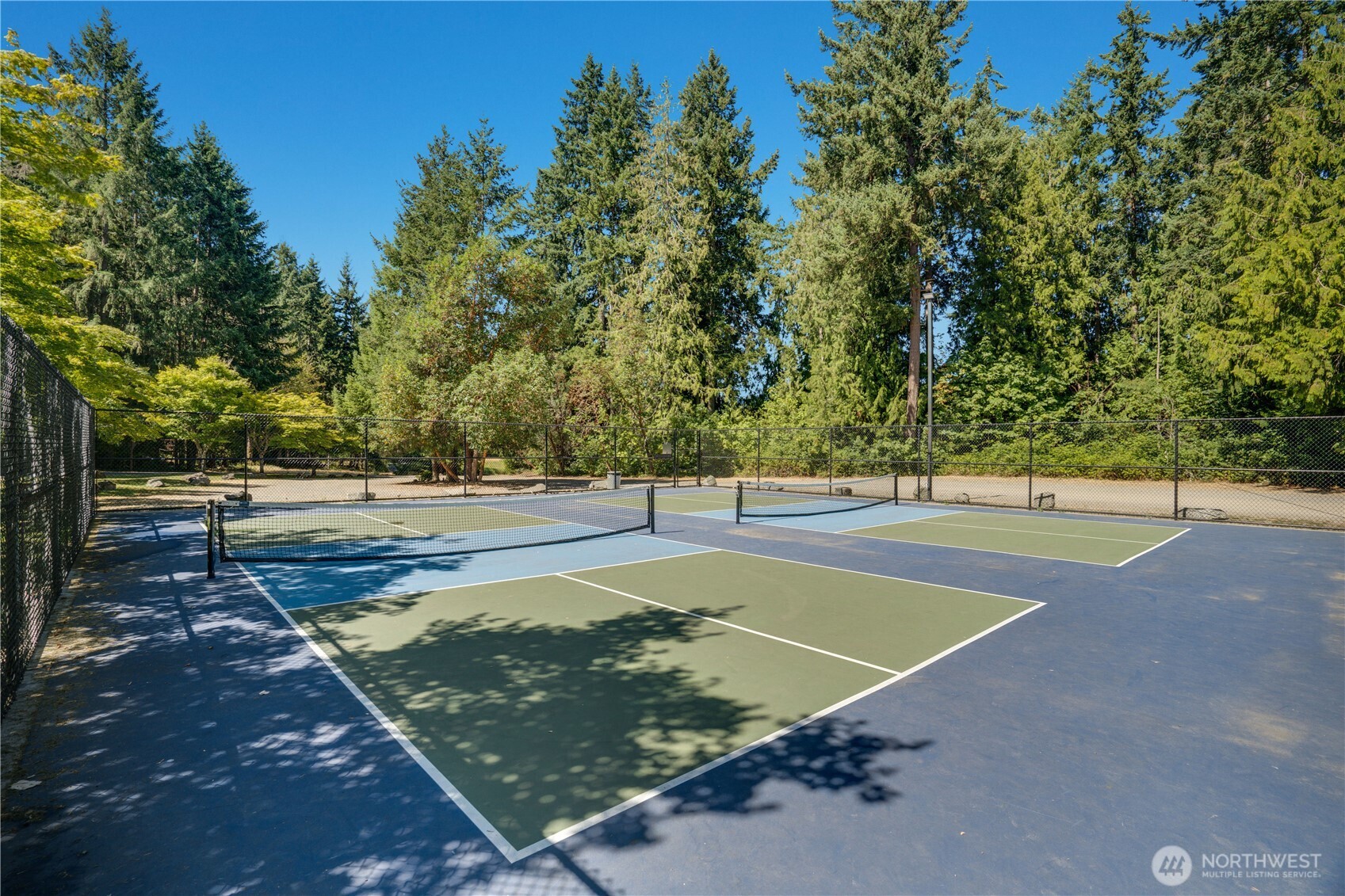 property viewer photo 32