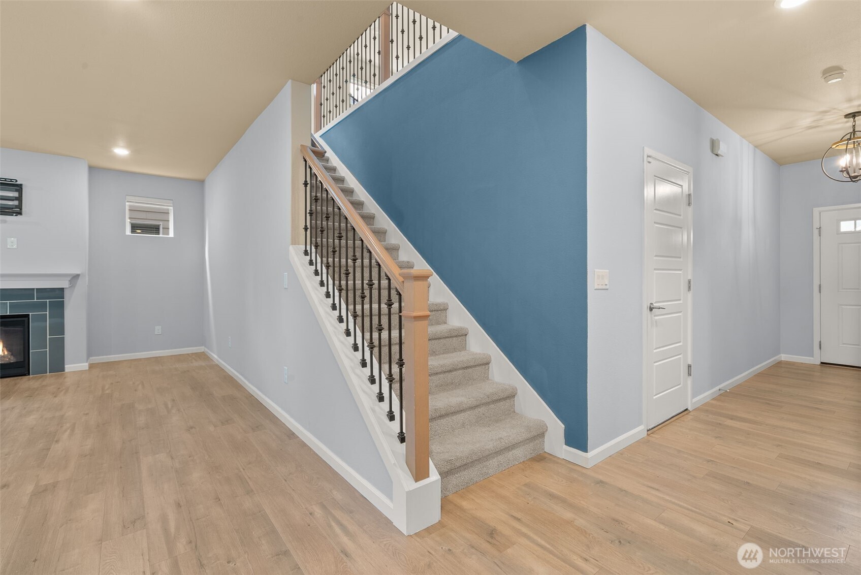 property viewer photo 13