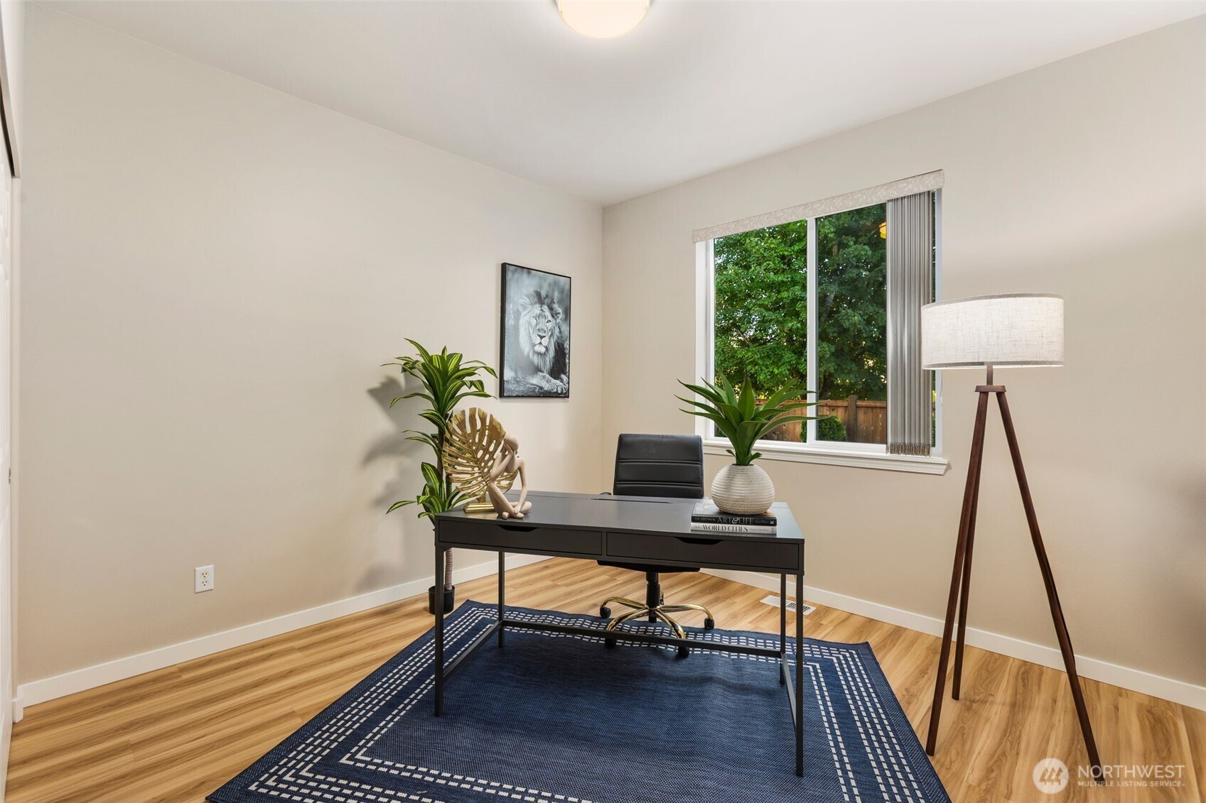 property viewer photo 22