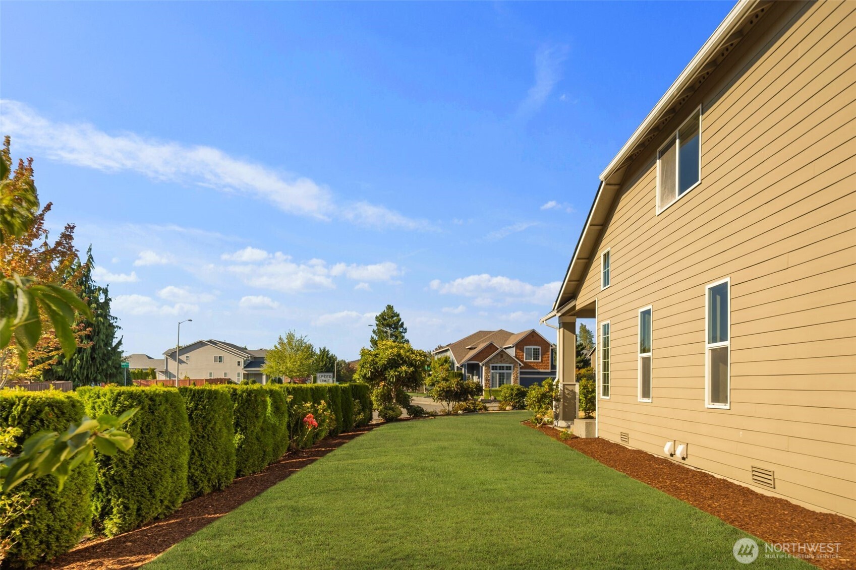 property viewer photo 38