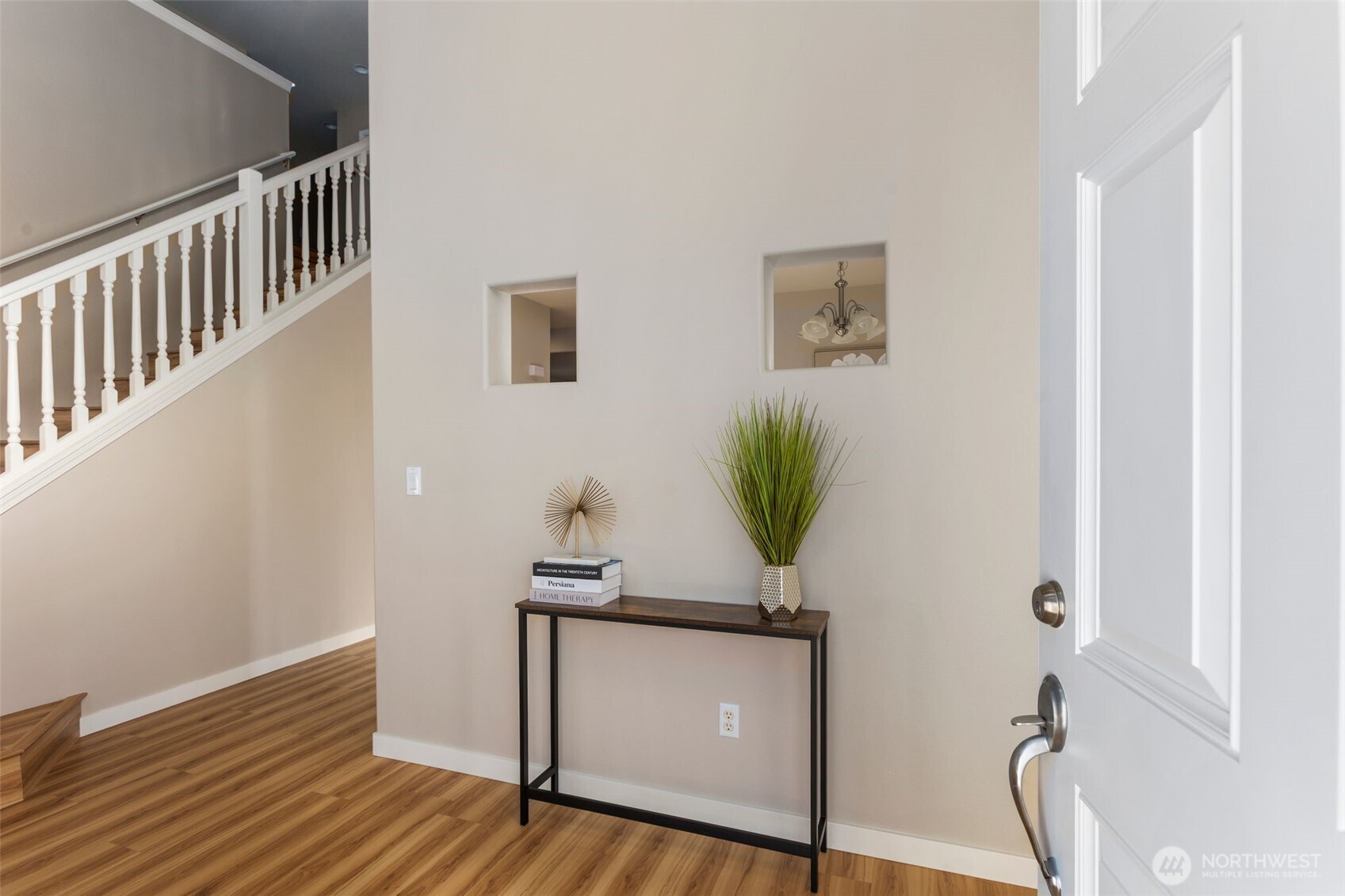 property viewer photo 4