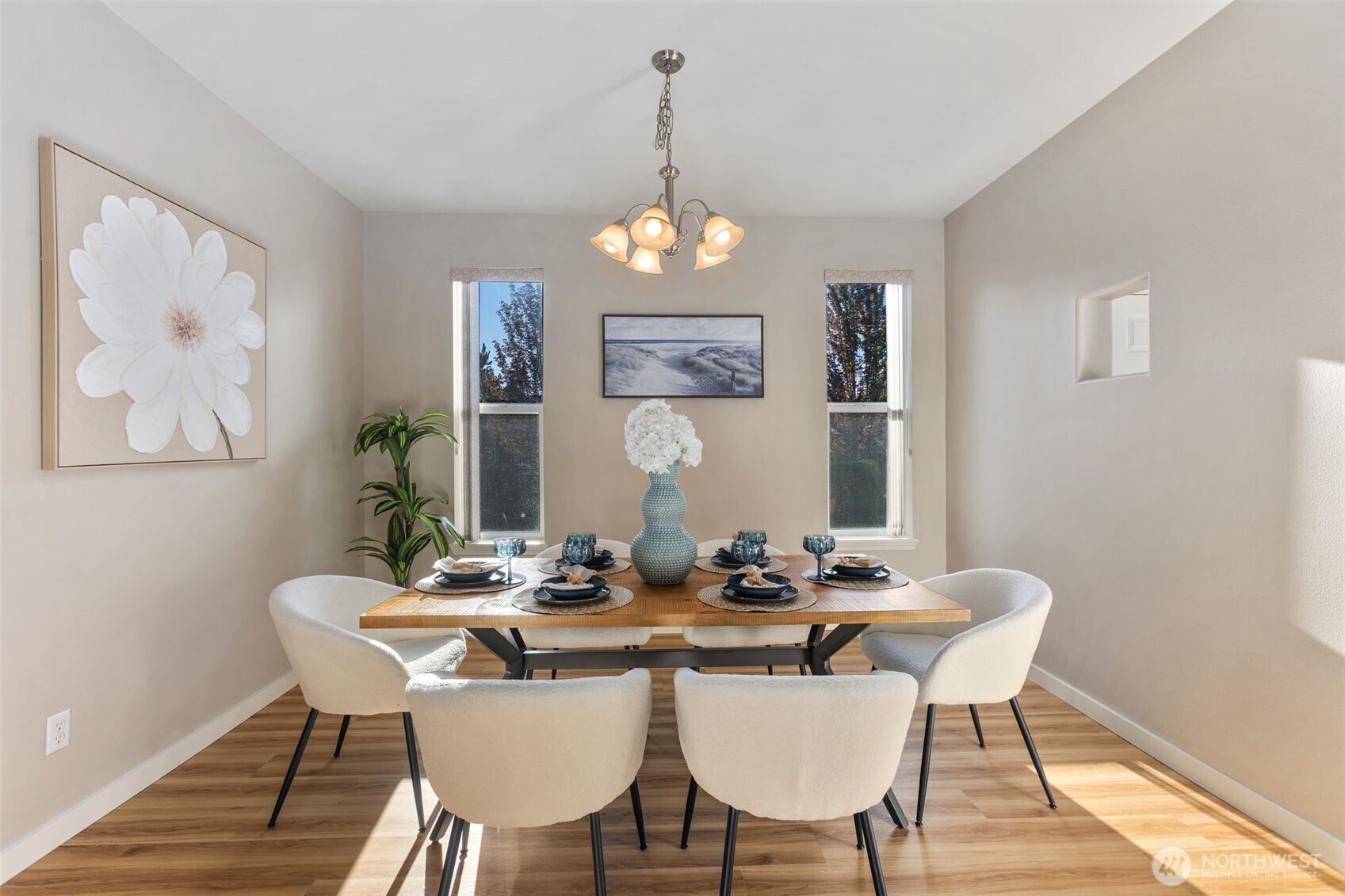 property viewer photo 5