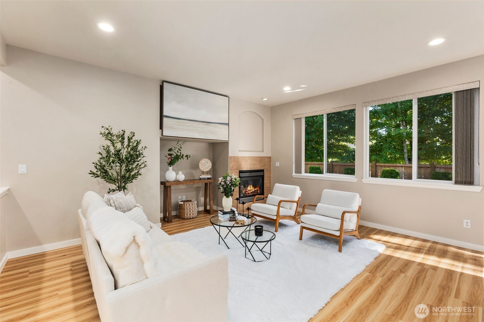 property viewer photo 8