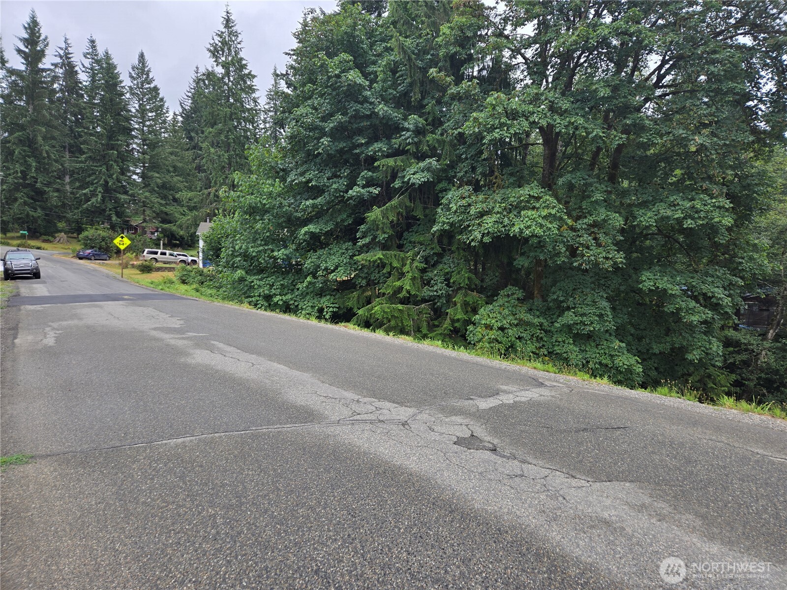 property viewer photo 7