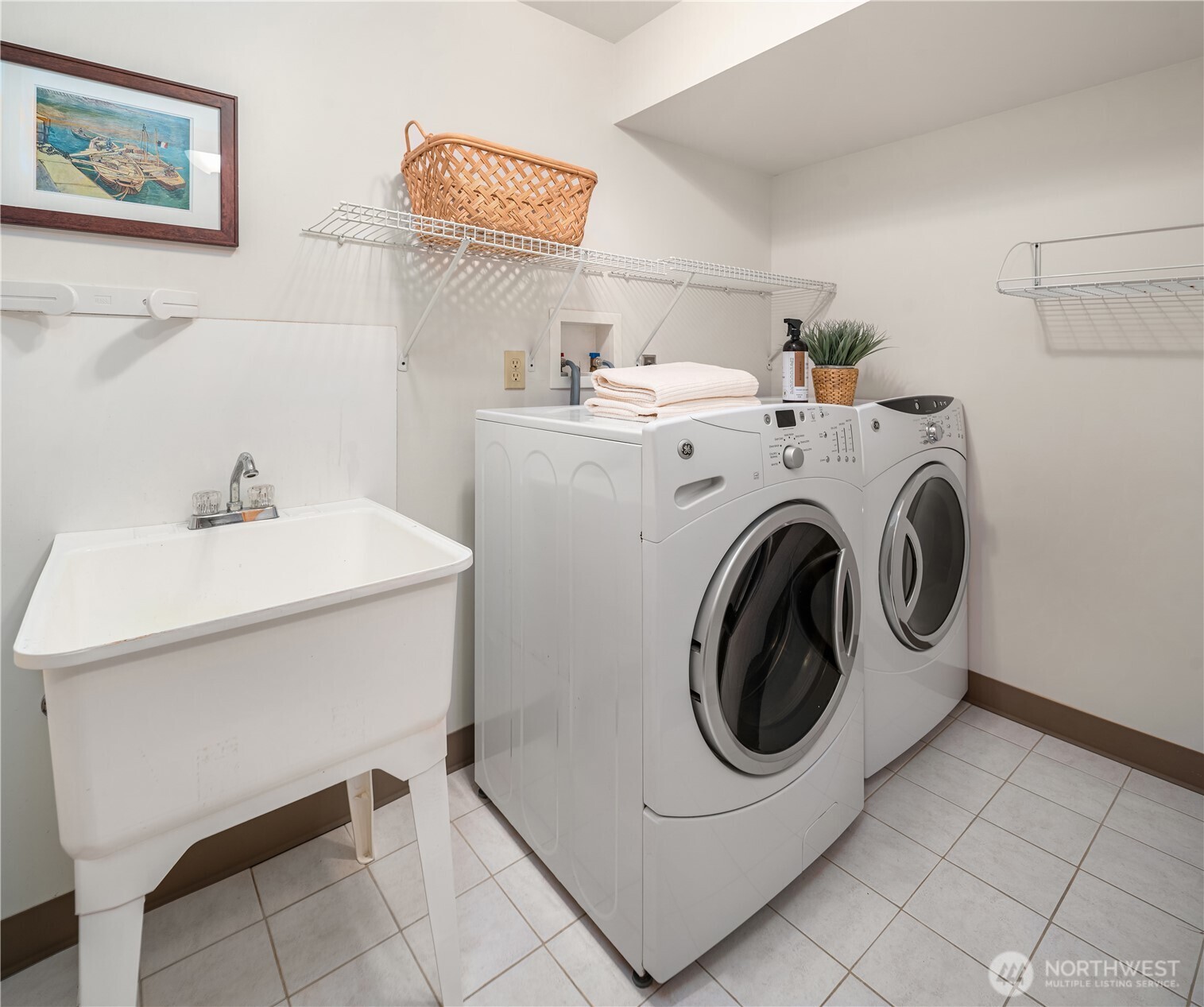 property viewer photo 22