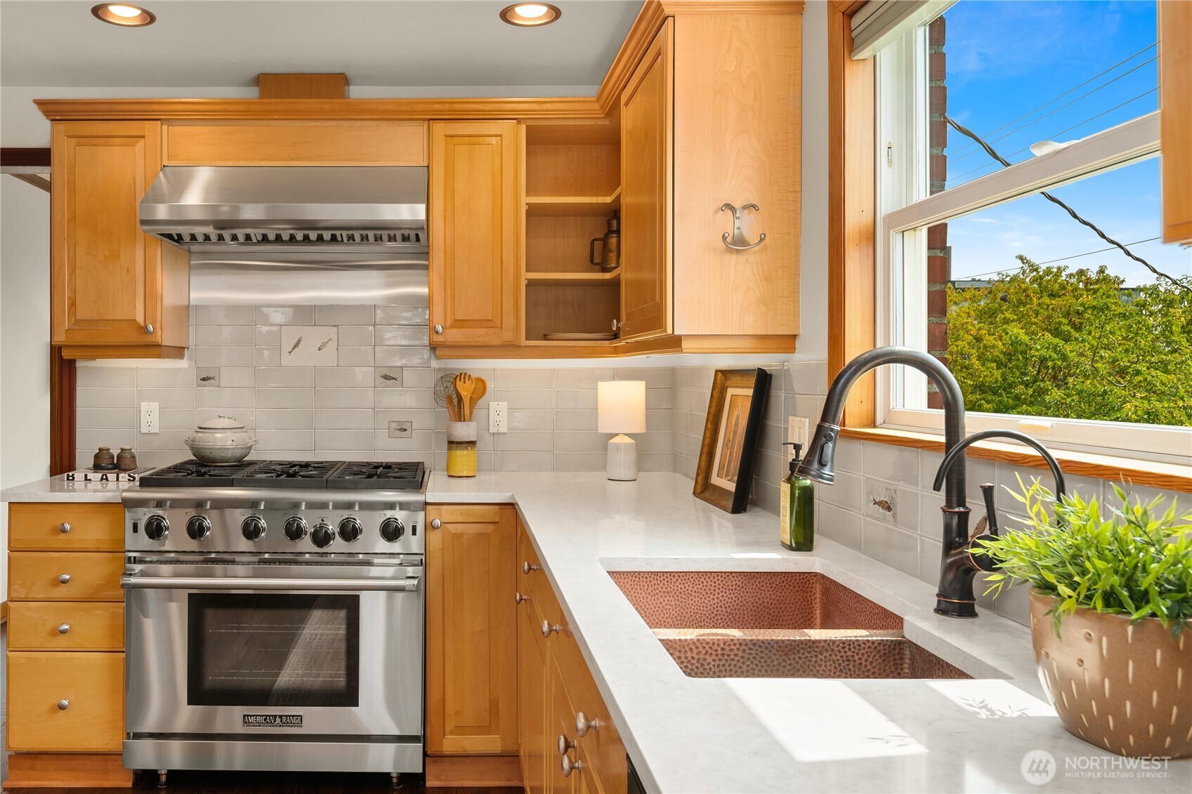 property viewer photo 9