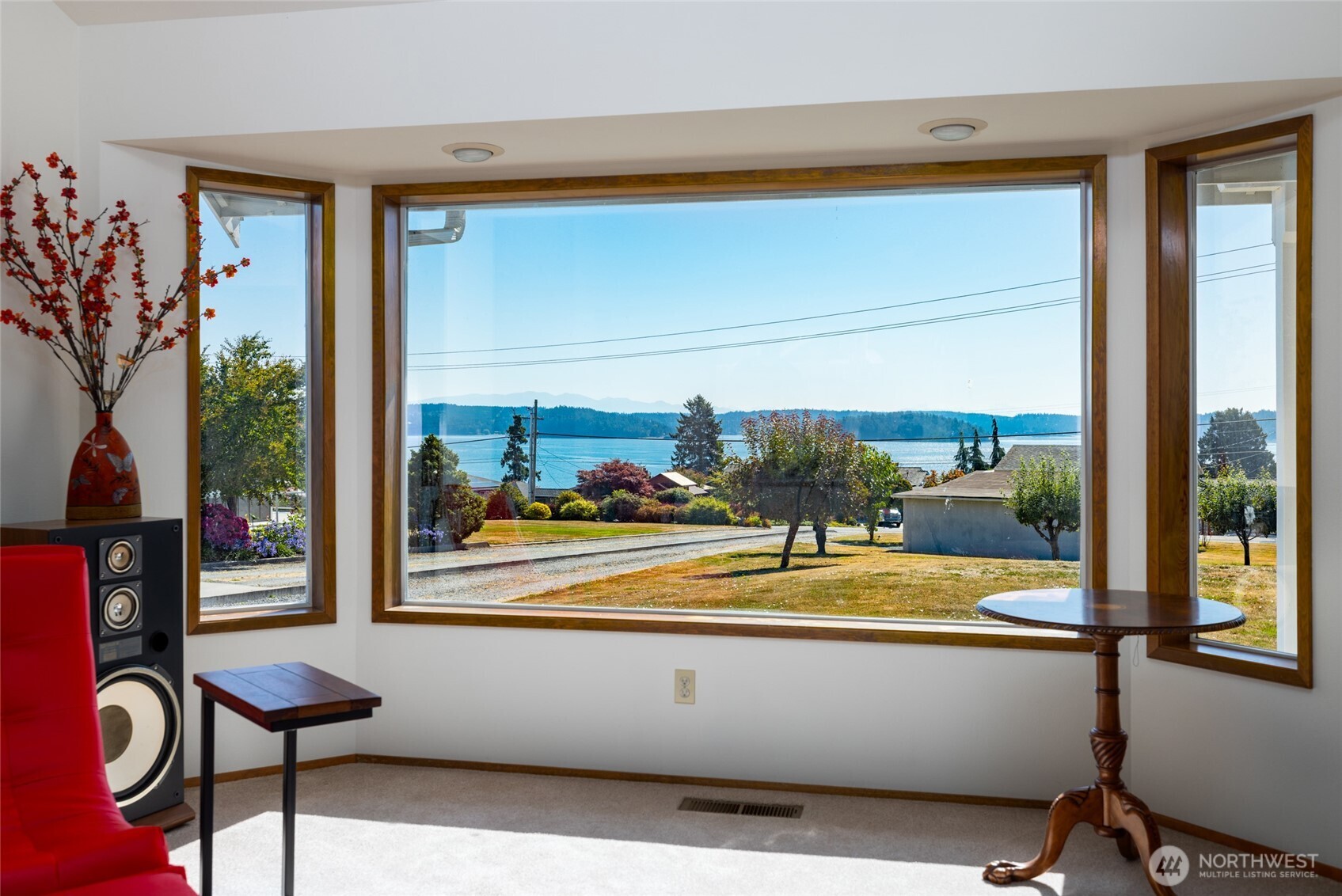 property viewer photo 1