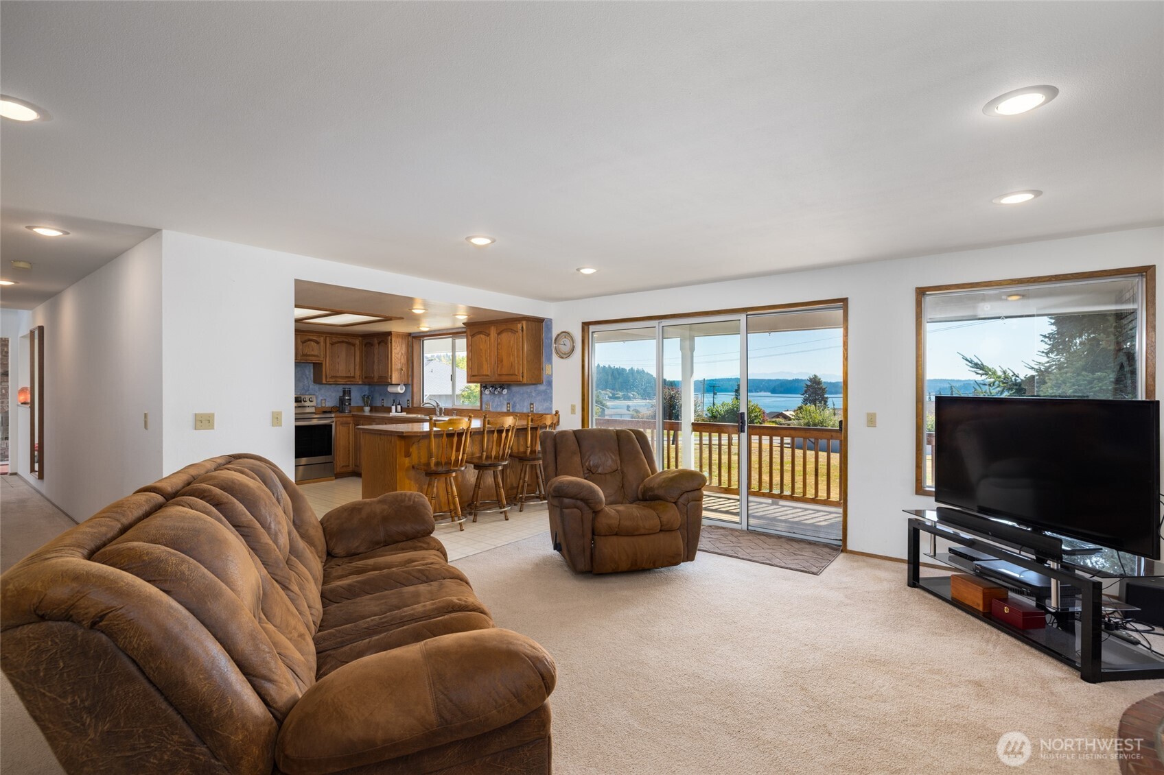 property viewer photo 19