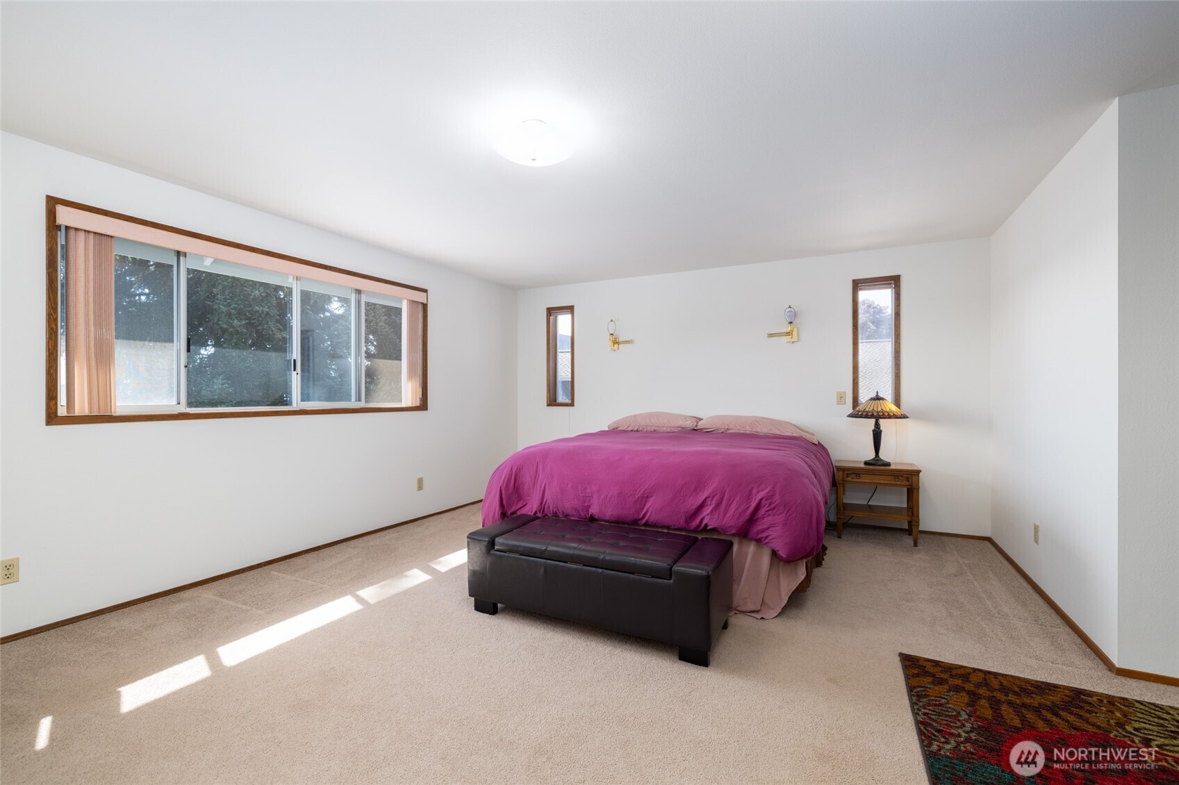 property viewer photo 25