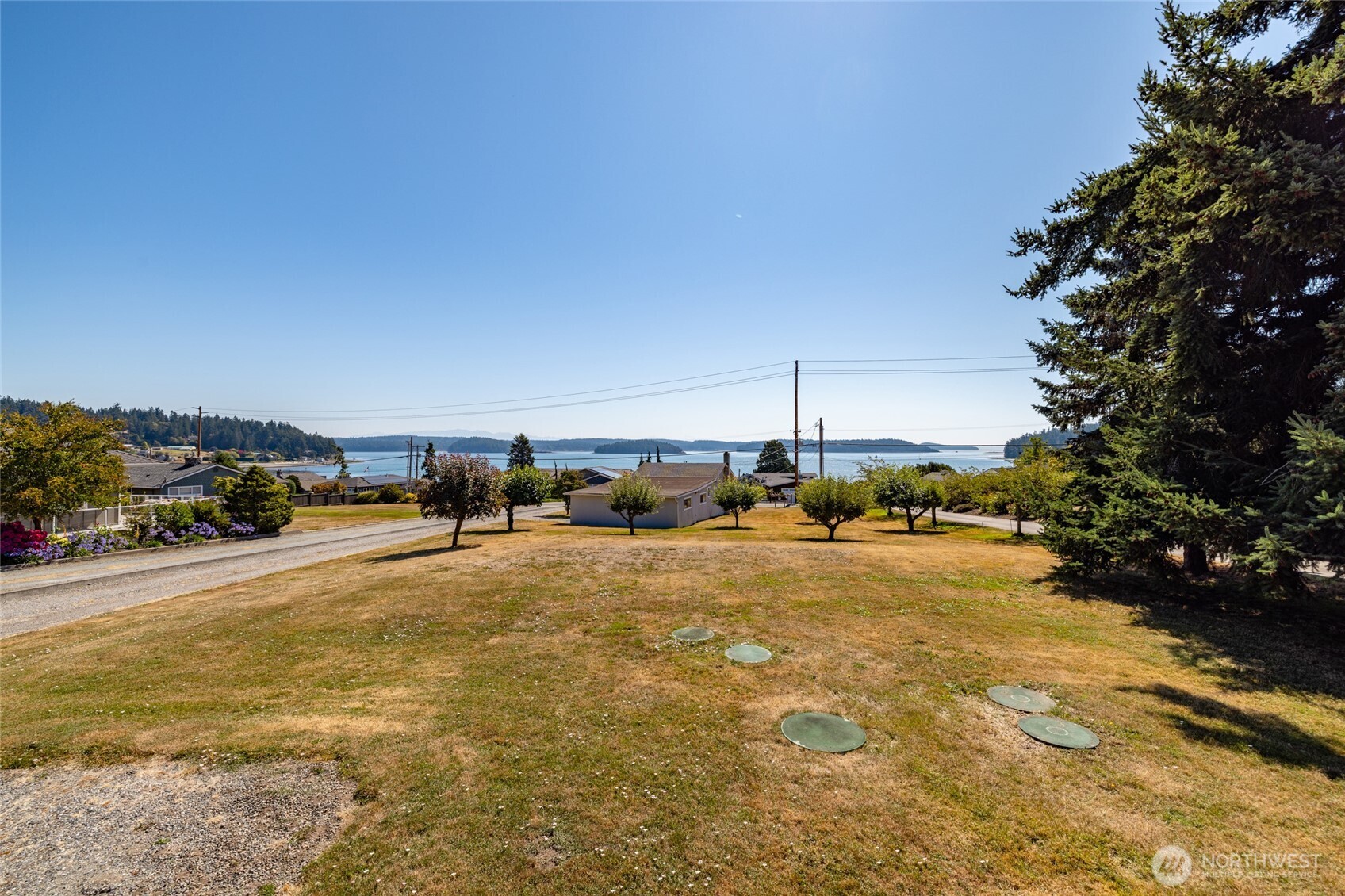property viewer photo 4