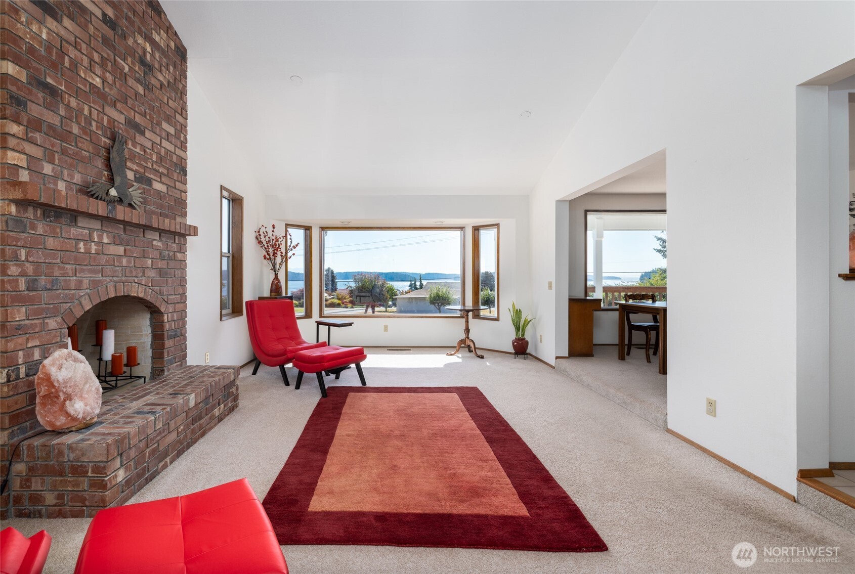 property viewer photo 9