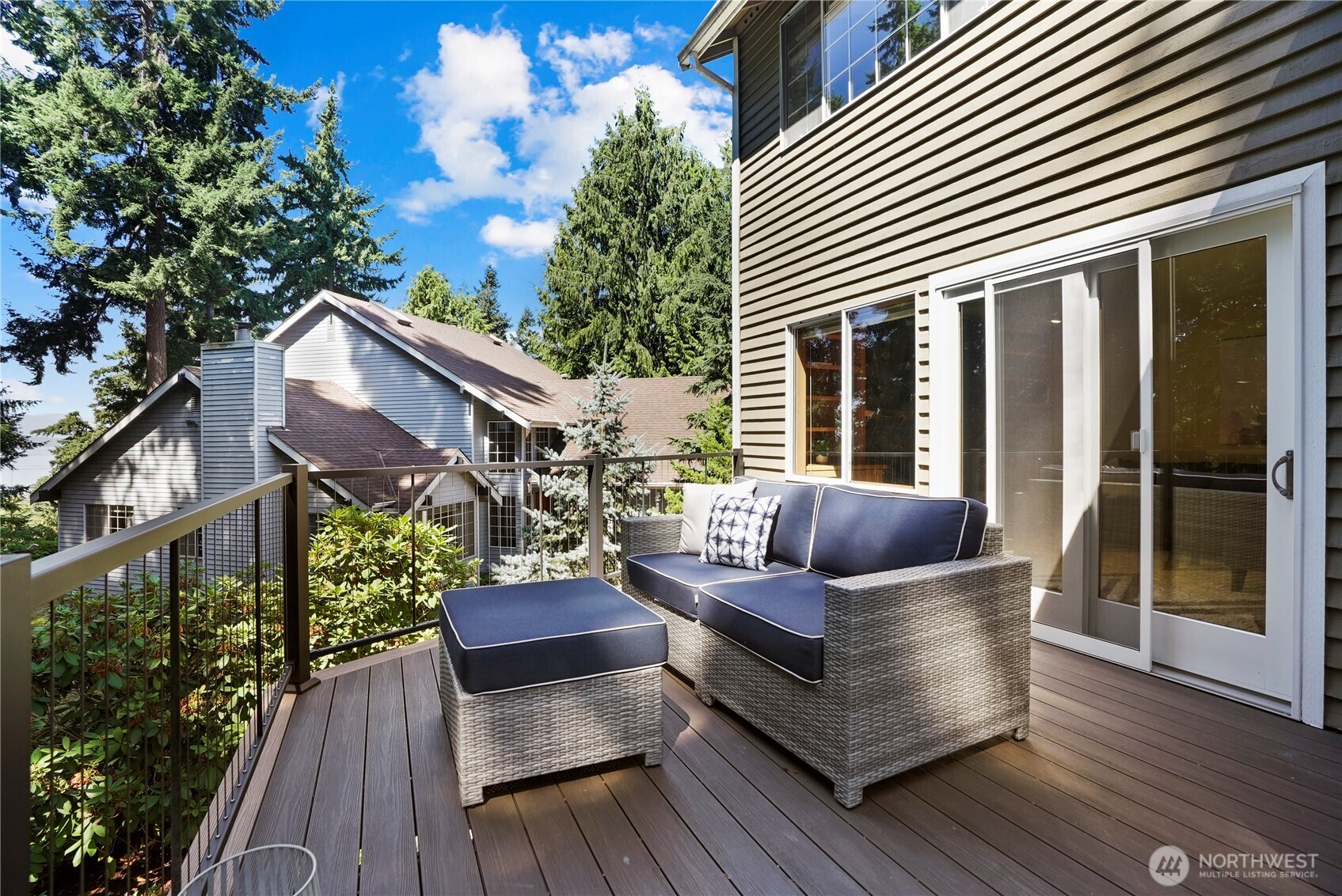 property viewer photo 11