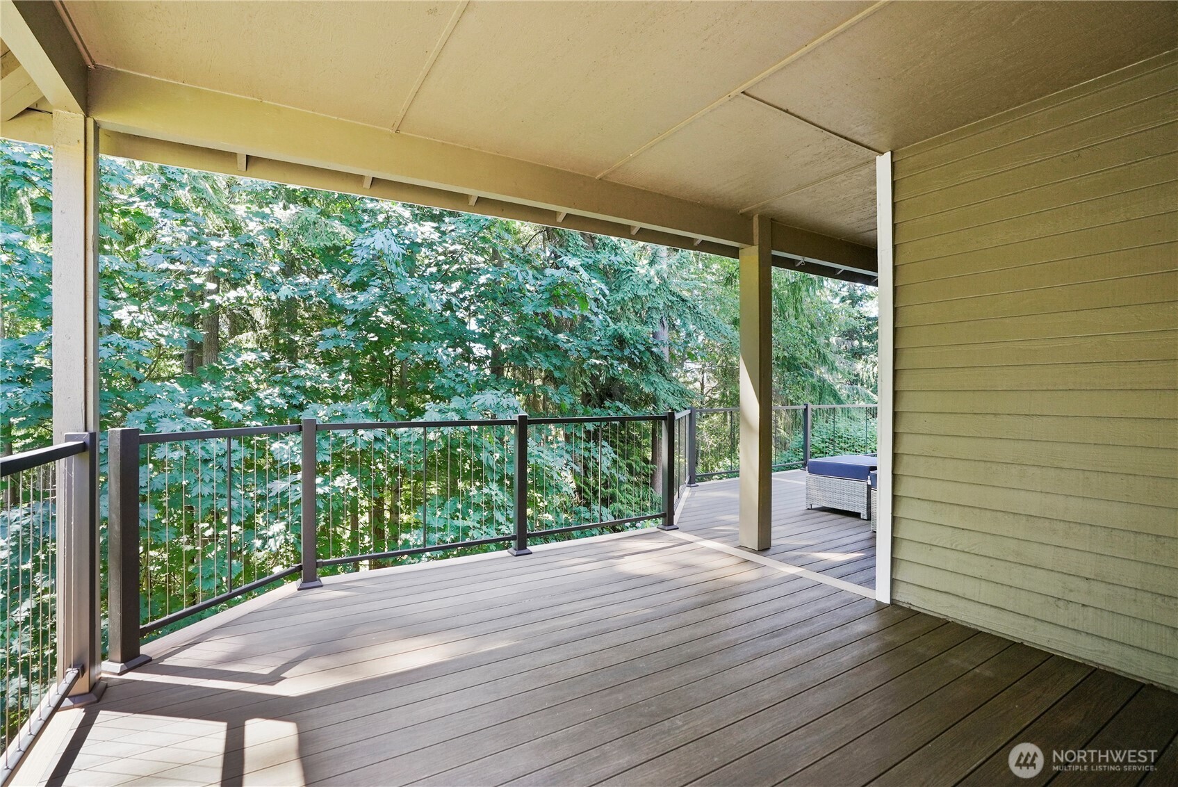 property viewer photo 15