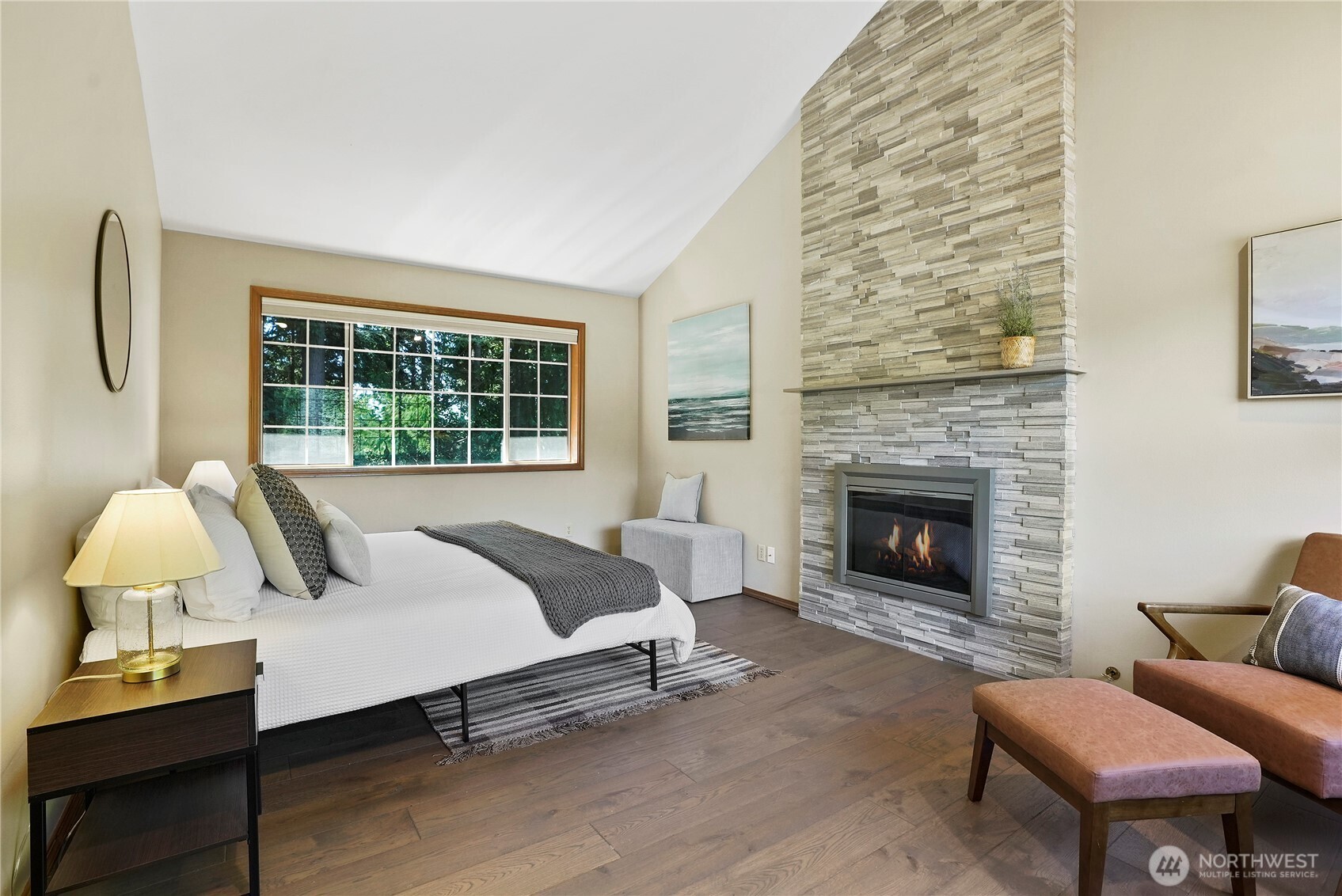 property viewer photo 18