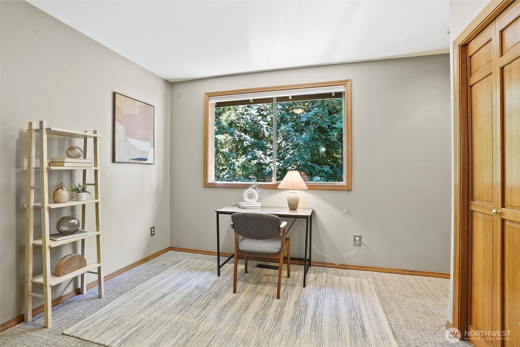 property viewer photo 24