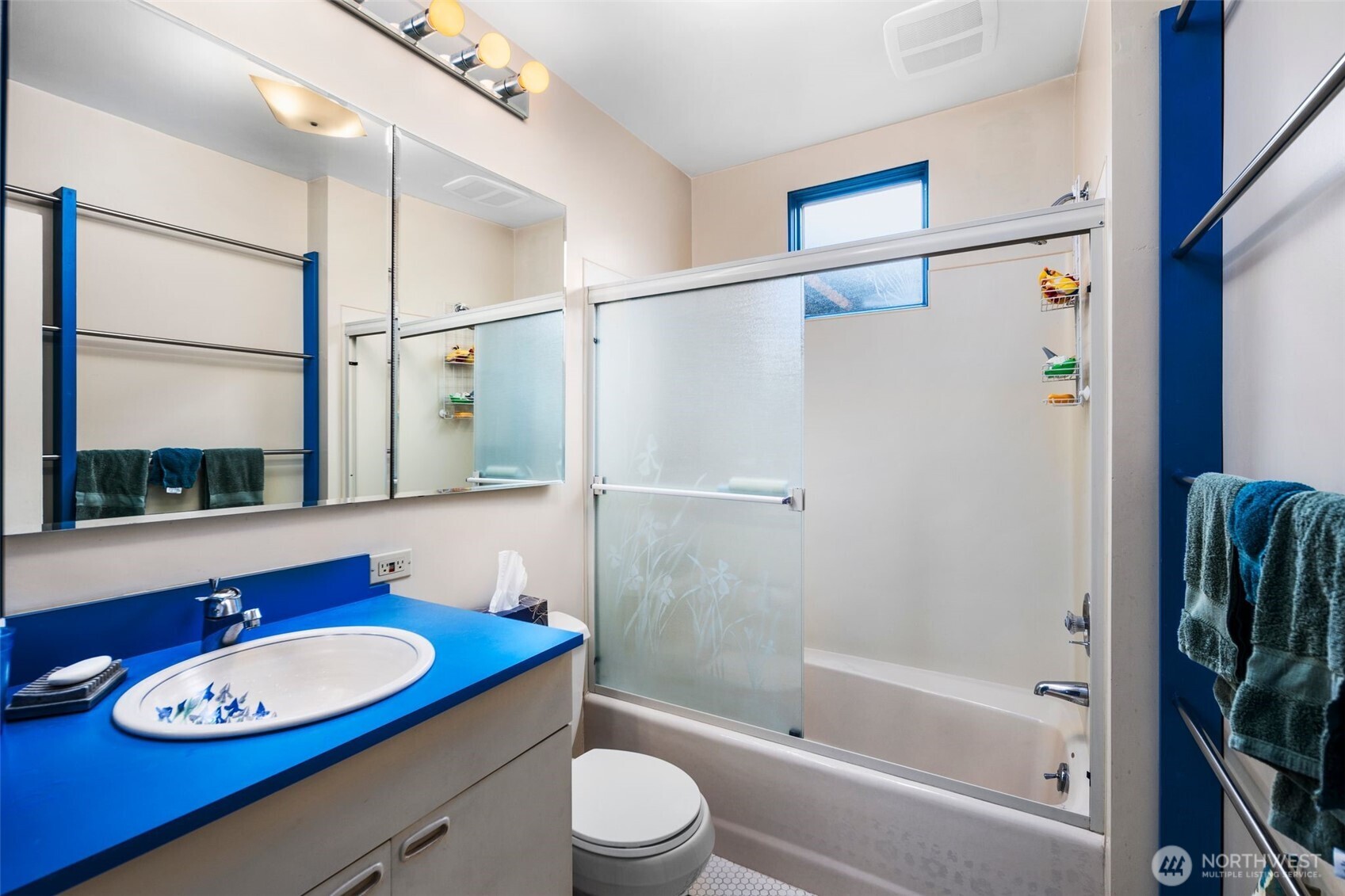 property viewer photo 17