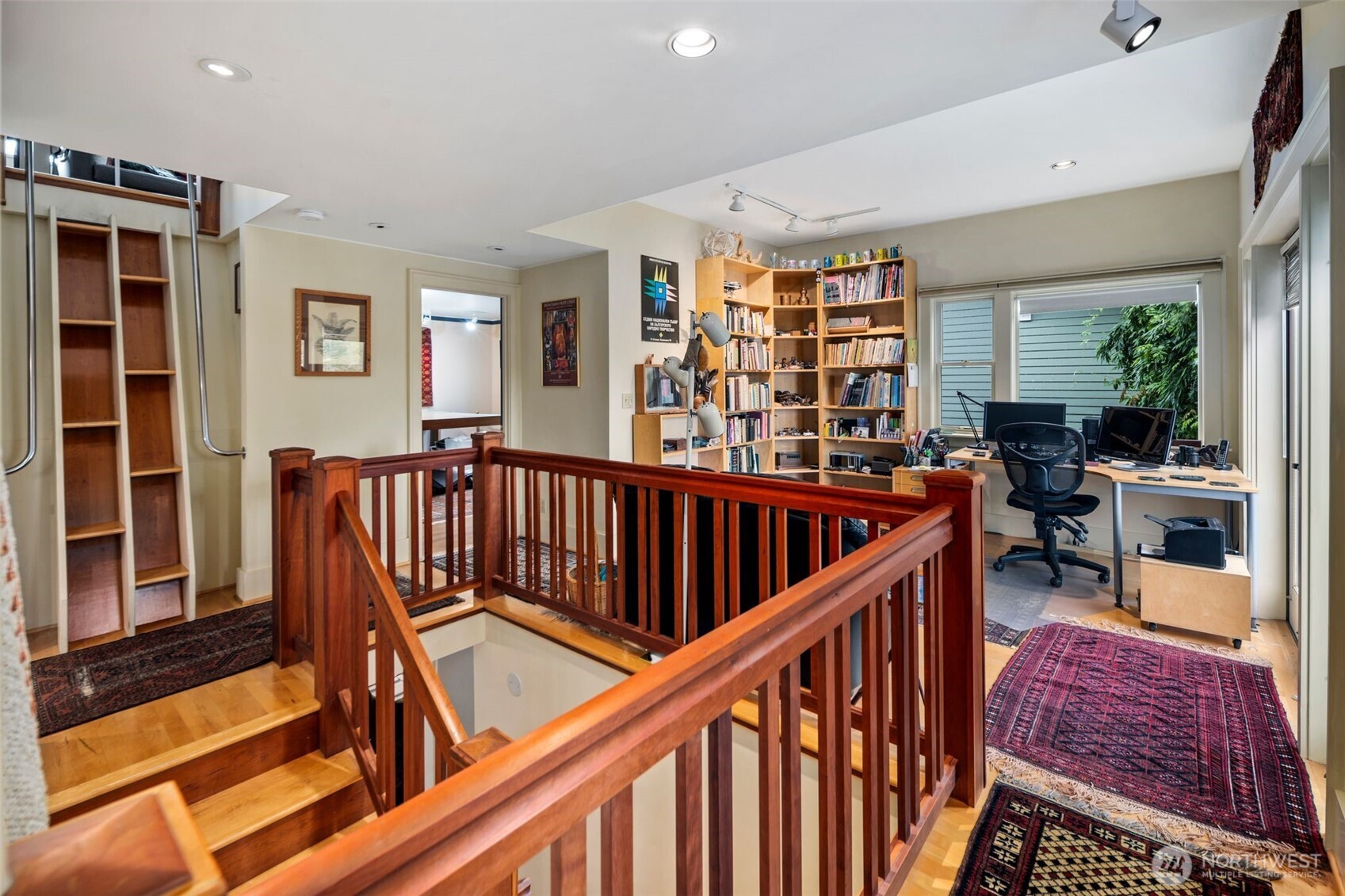 property viewer photo 26