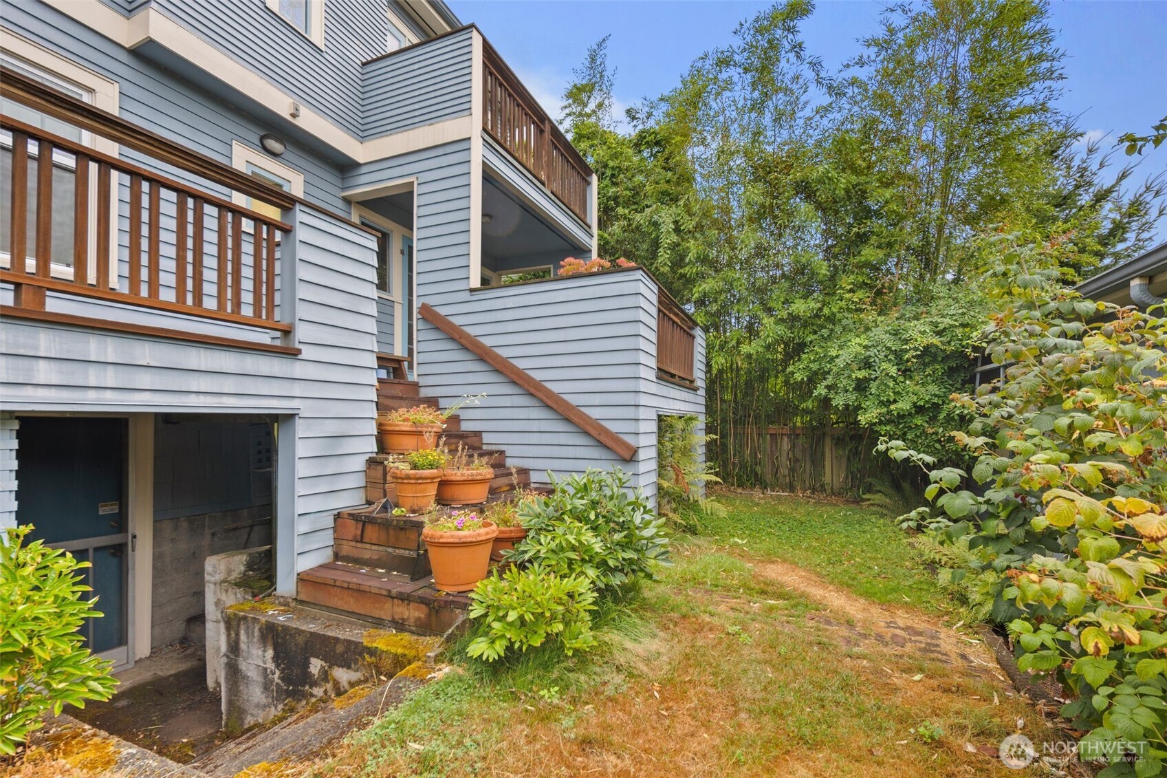 property viewer photo 32