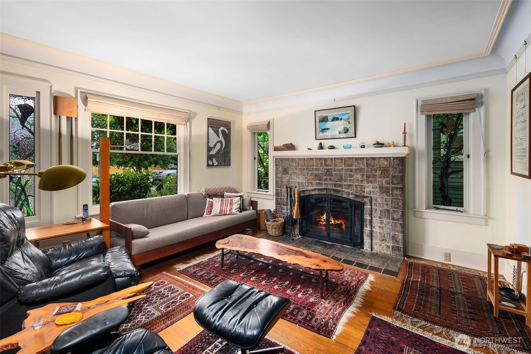 property viewer photo 4