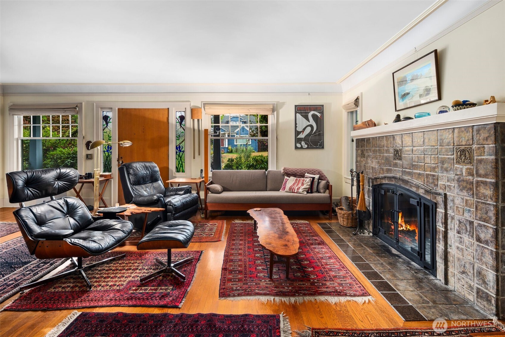 property viewer photo 5
