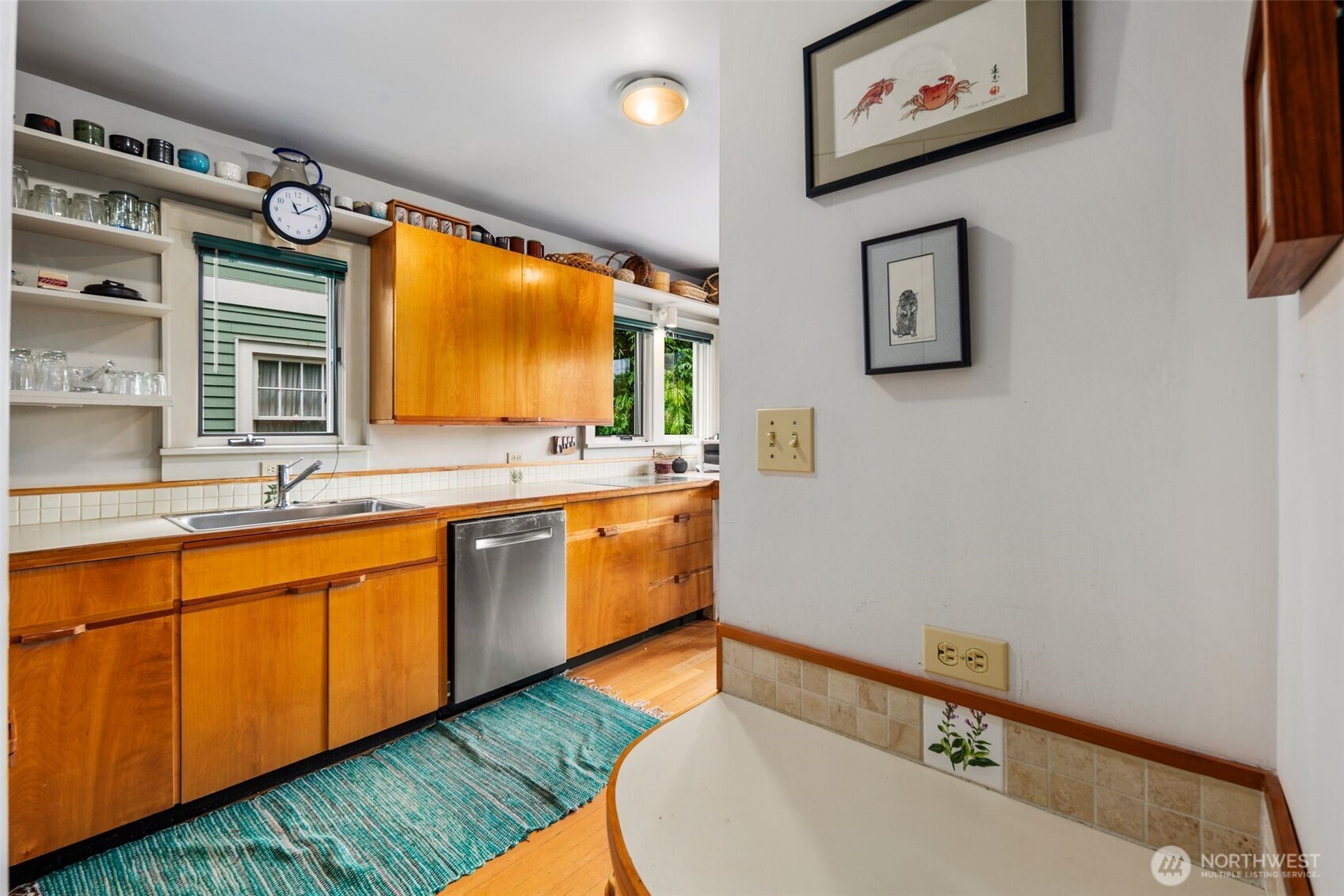 property viewer photo 9
