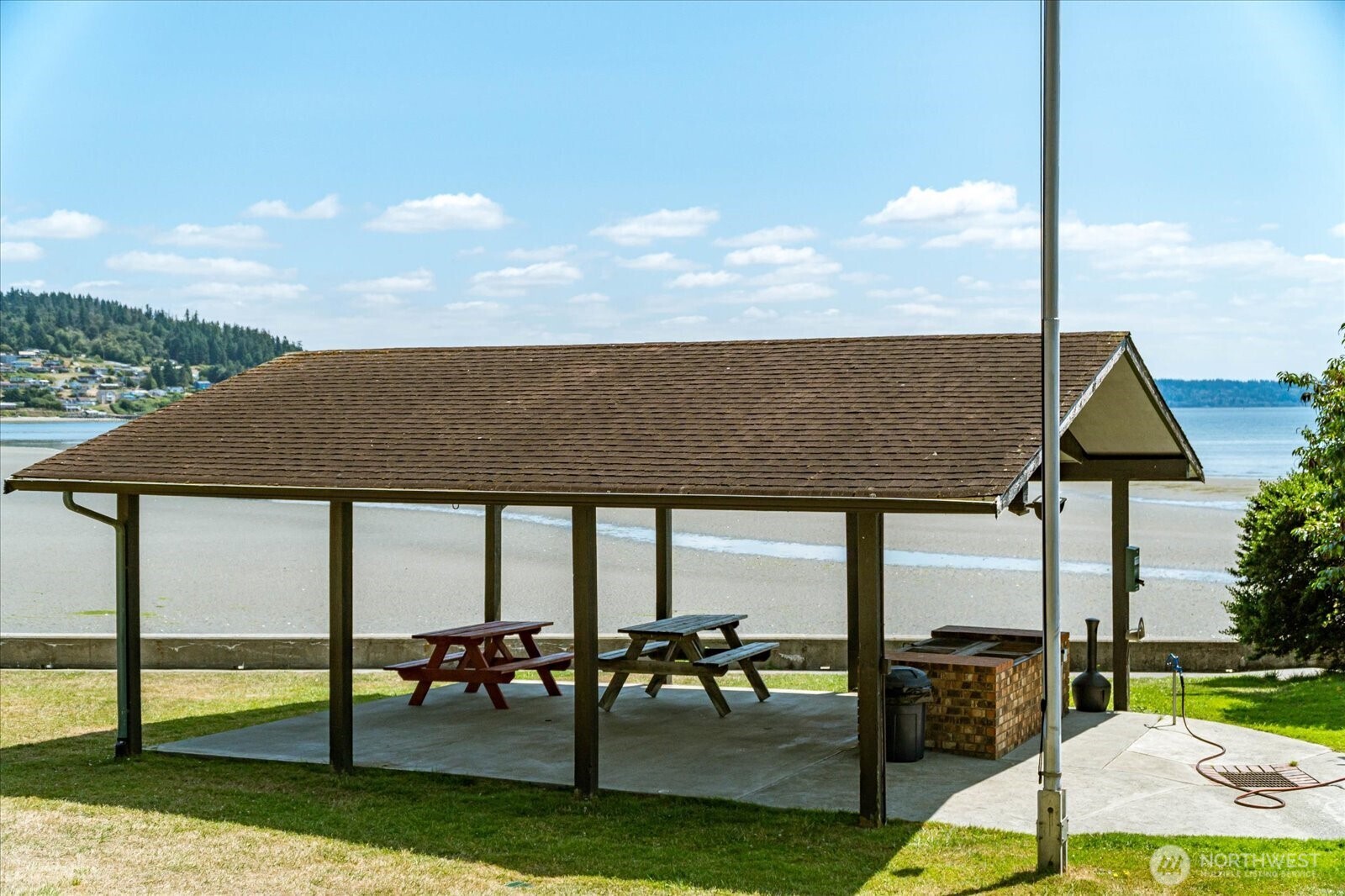 property viewer photo 34