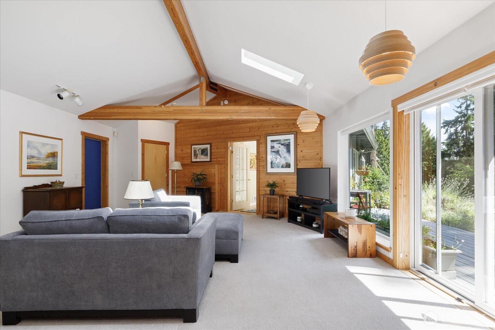 property viewer photo 9