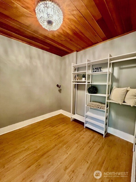 property viewer photo 12