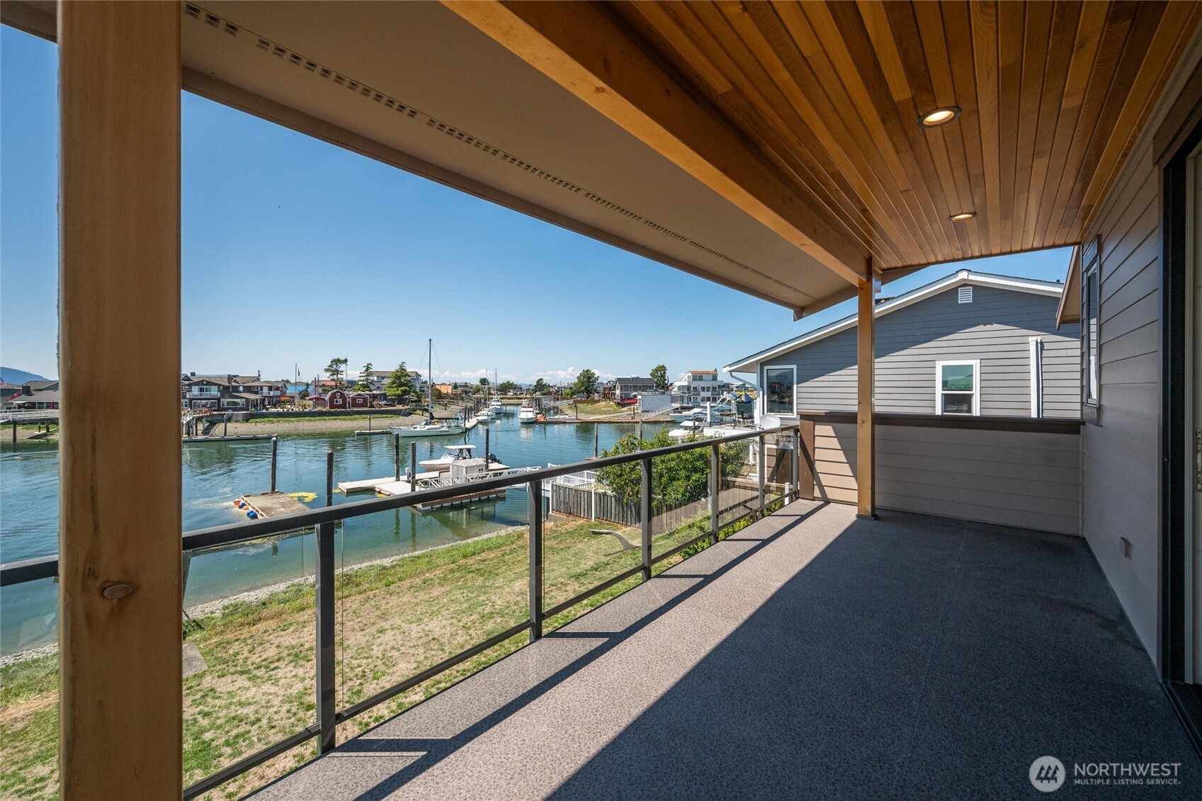 property viewer photo 19