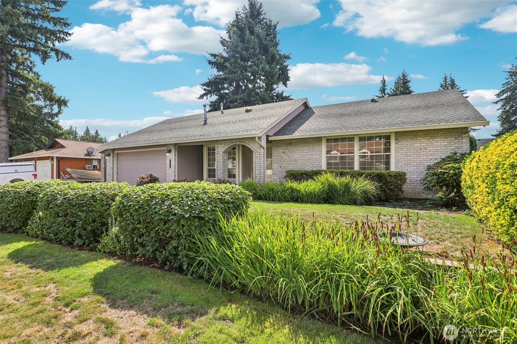 property viewer photo 1