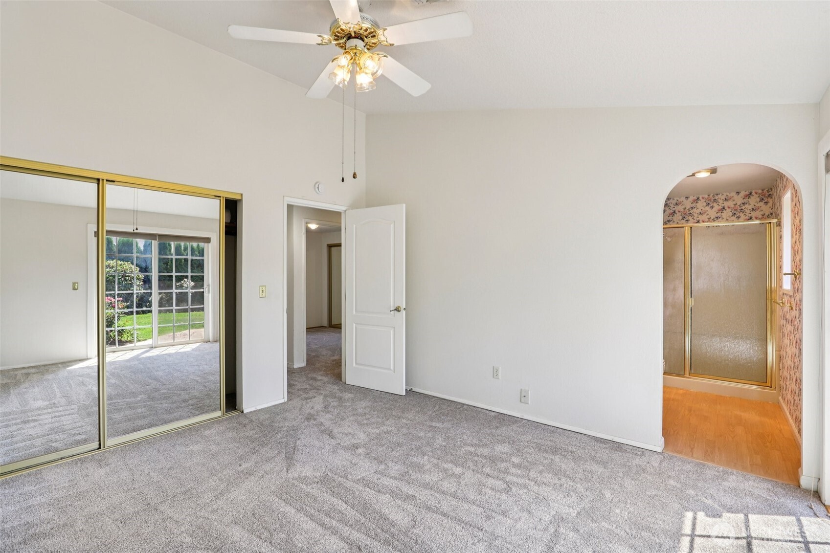 property viewer photo 14